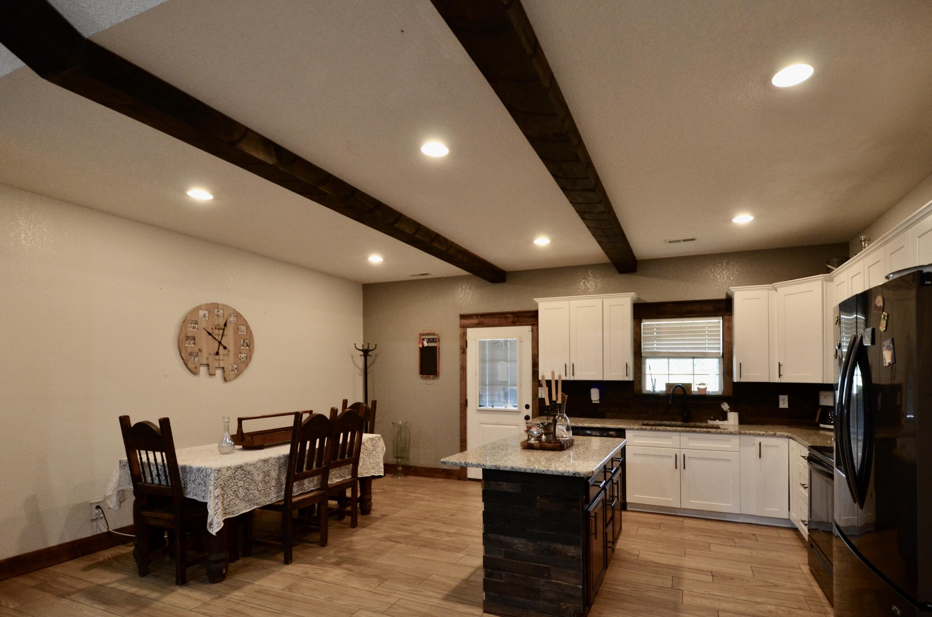 8073 Jasmine Drive Property Photo 2