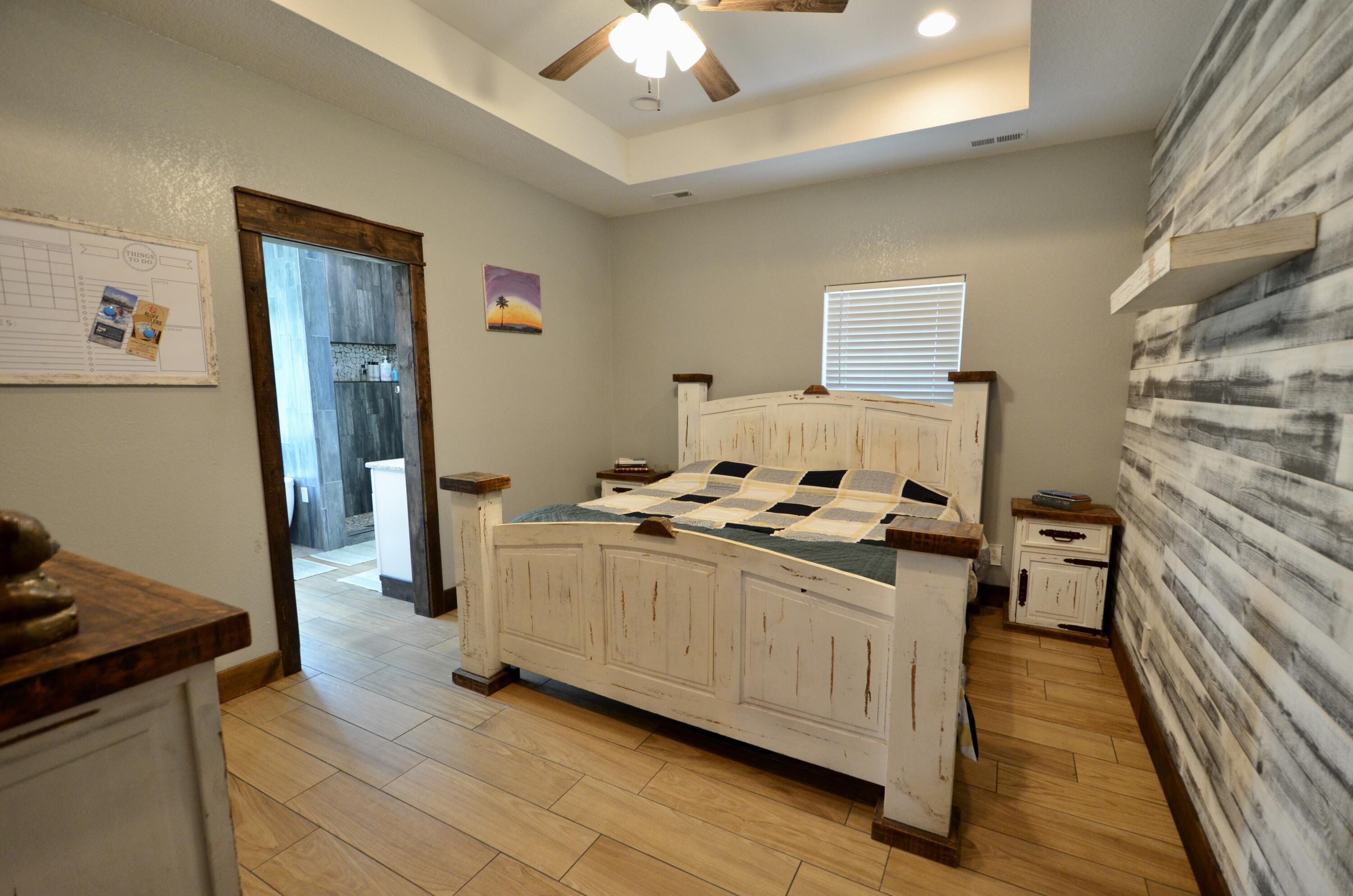 8073 Jasmine Drive Property Photo 4