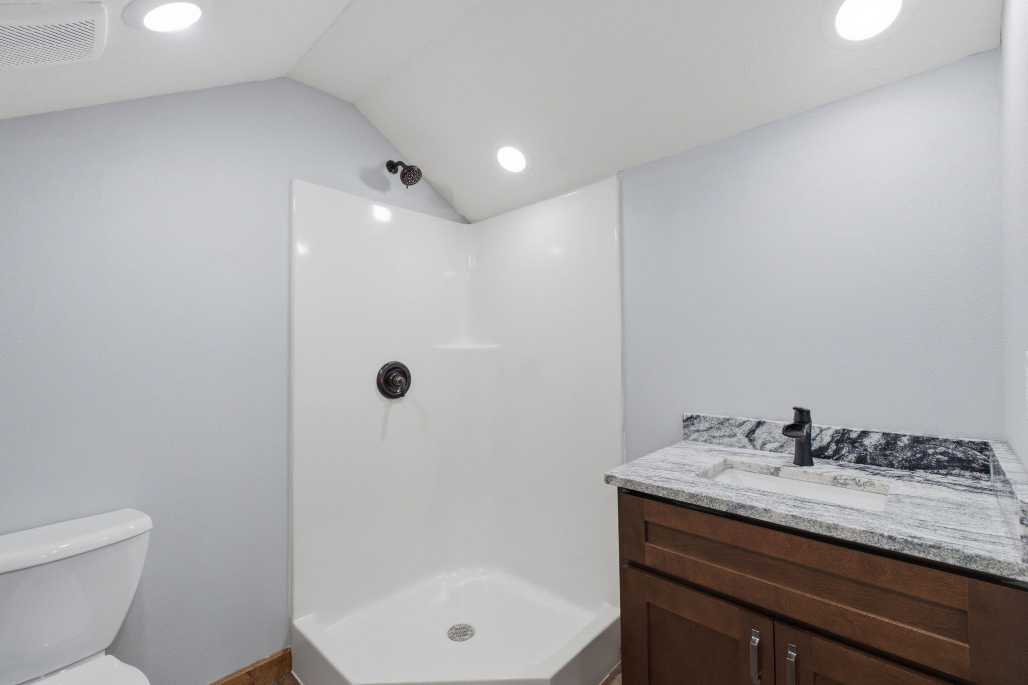 140 Boroughs Street Property Photo 28