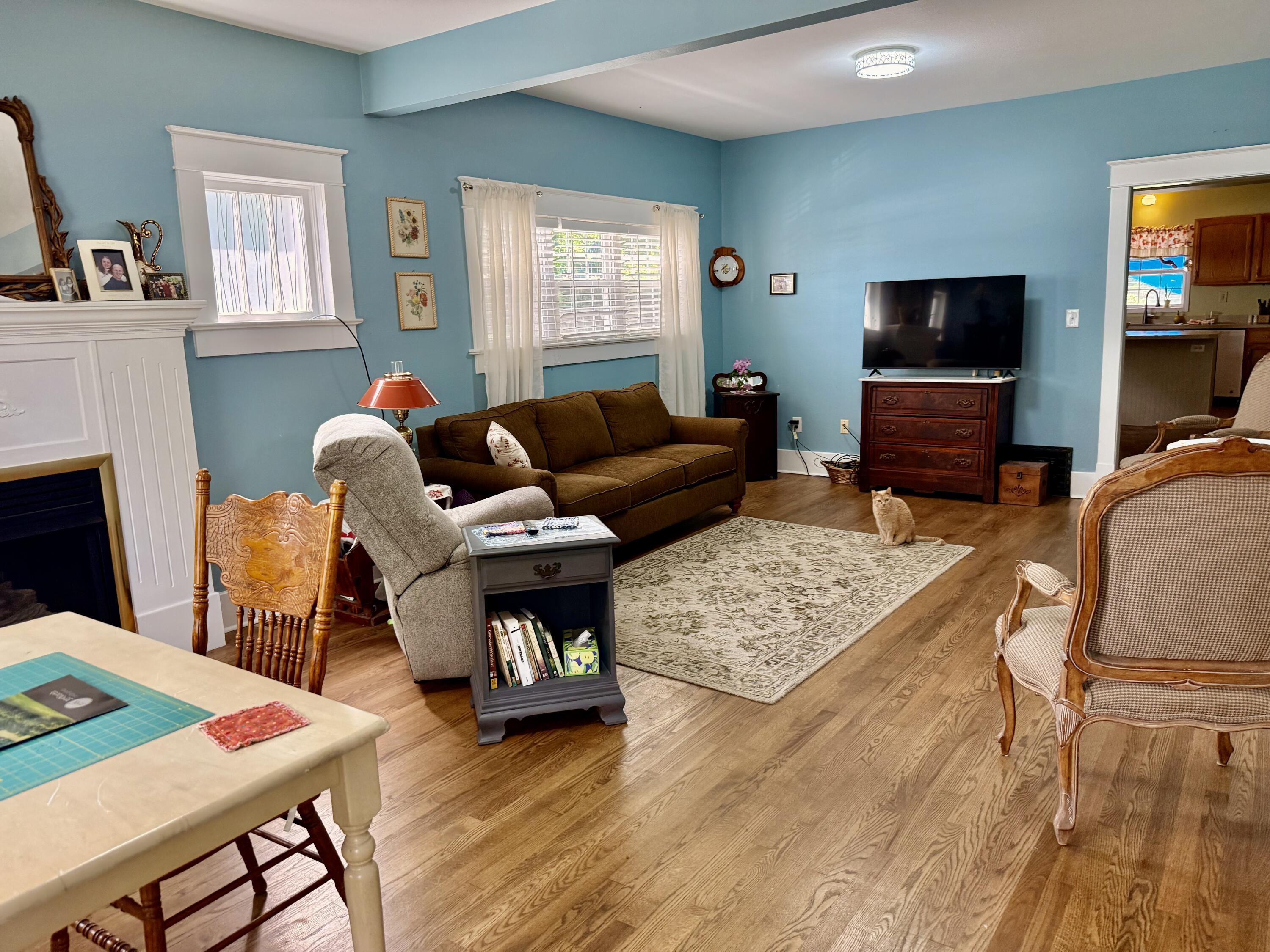 615 North Maple Avenue Property Photo 3