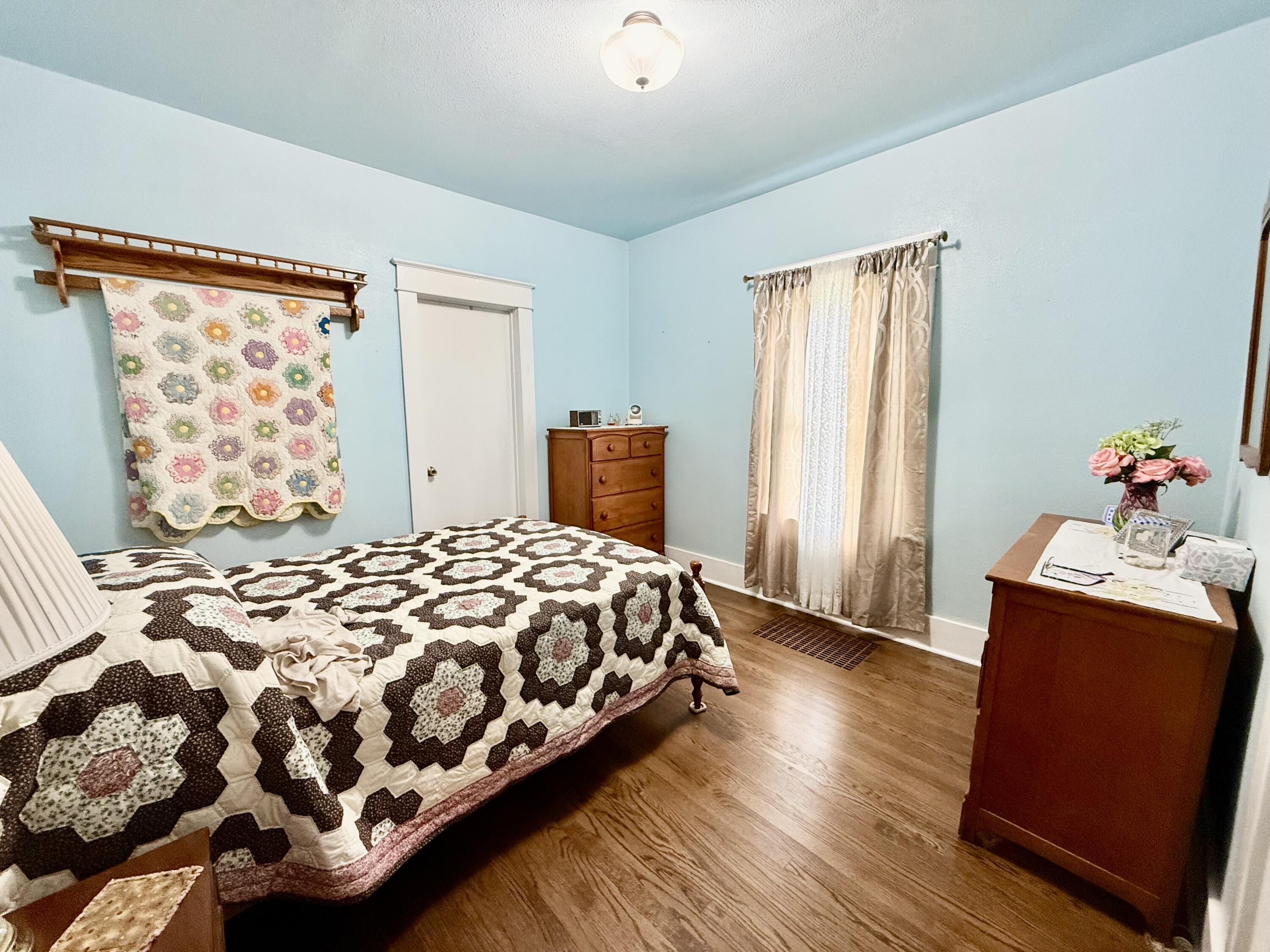 615 North Maple Avenue Property Photo 17