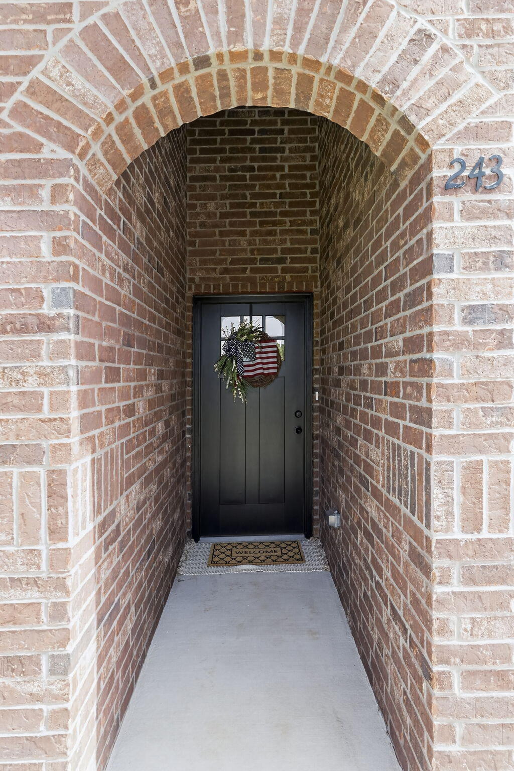 587 South Chicago Avenue Property Photo 20