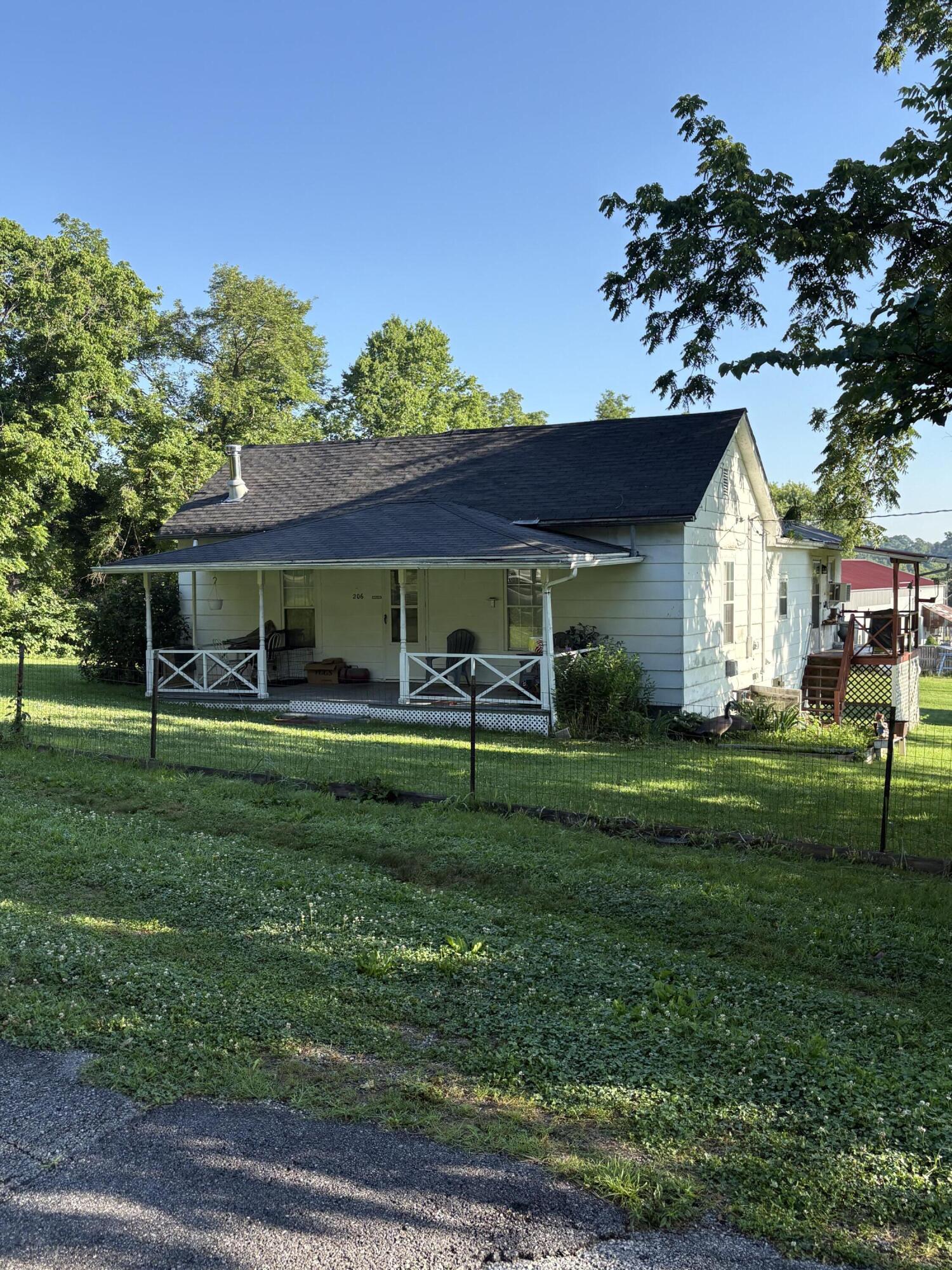 60326581 Property Photo 1