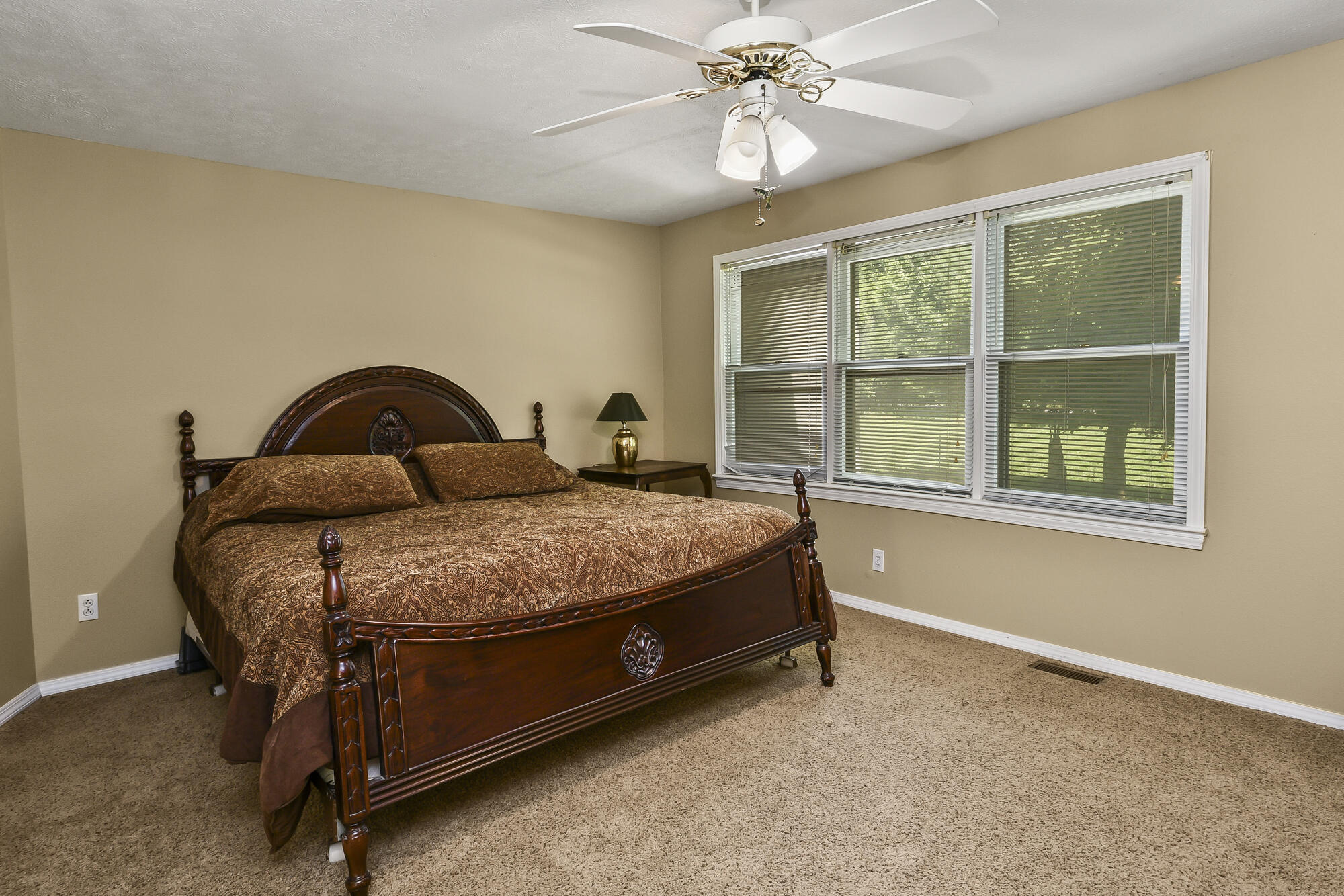 533 Ghan Road Property Photo 18
