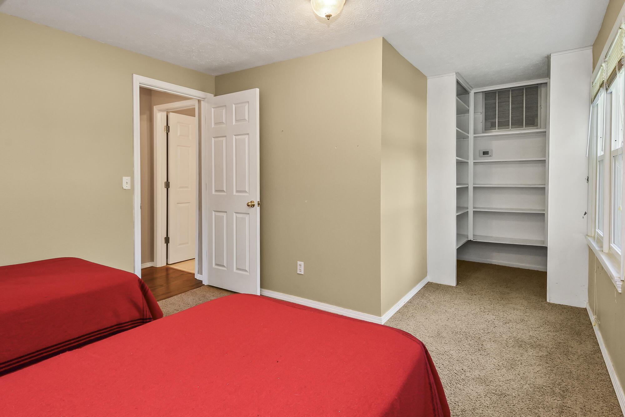 533 Ghan Road Property Photo 27