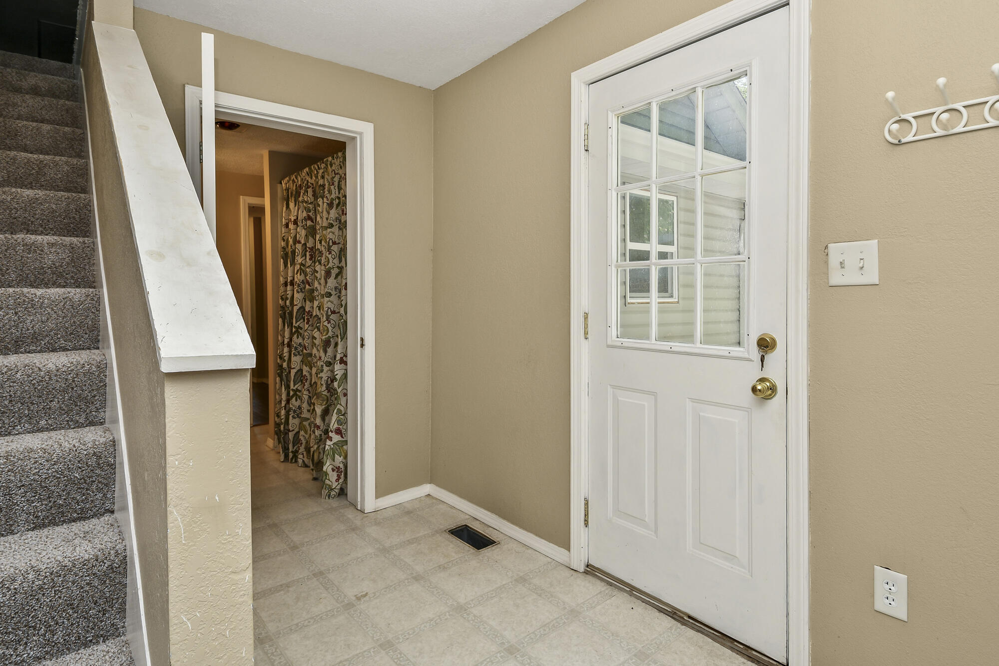 533 Ghan Road Property Photo 31