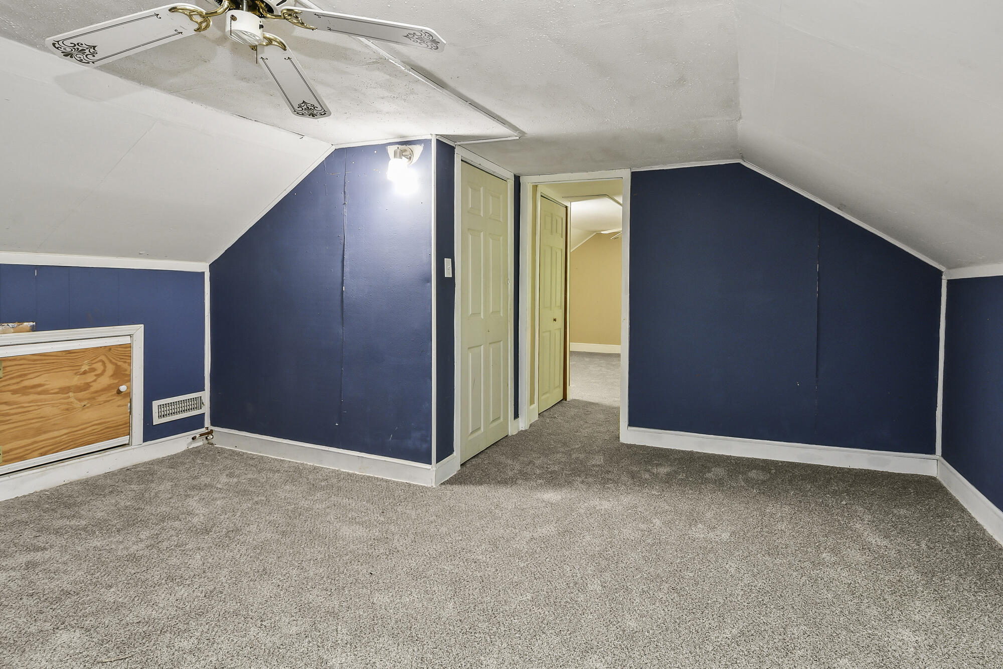 533 Ghan Road Property Photo 34
