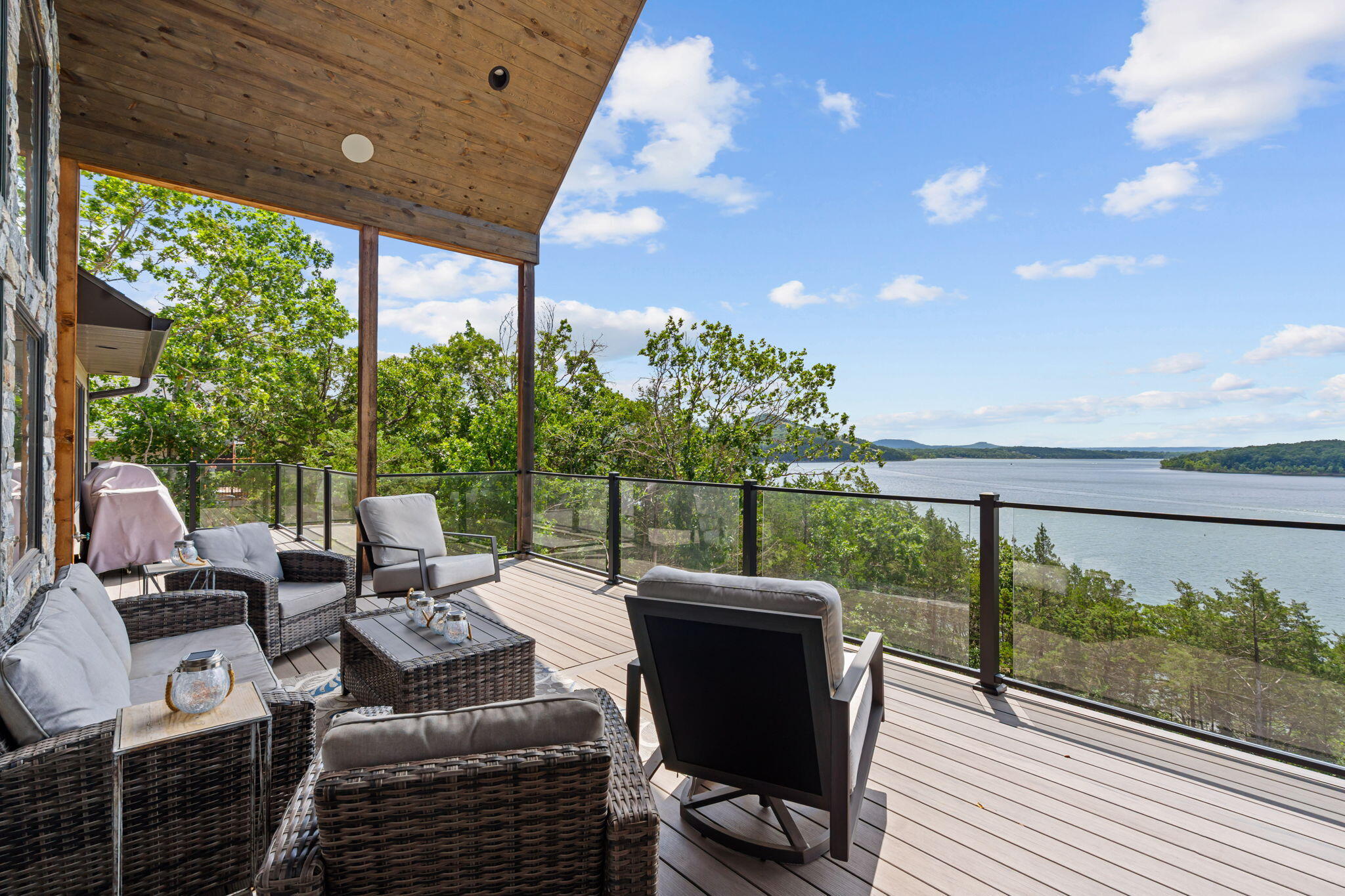 894 Discovery Bay Drive Property Photo 38