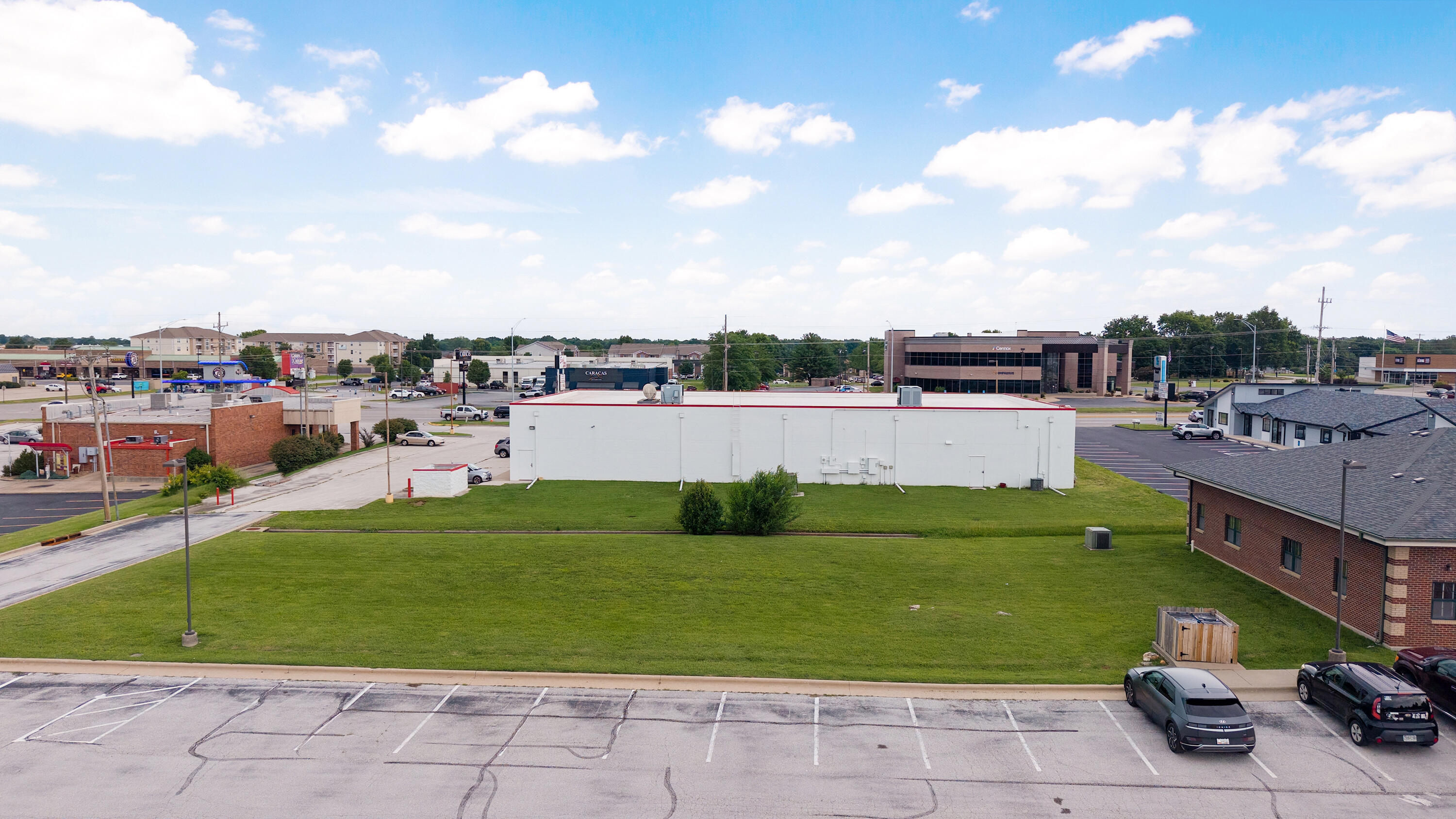 60326604 Property Photo 2
