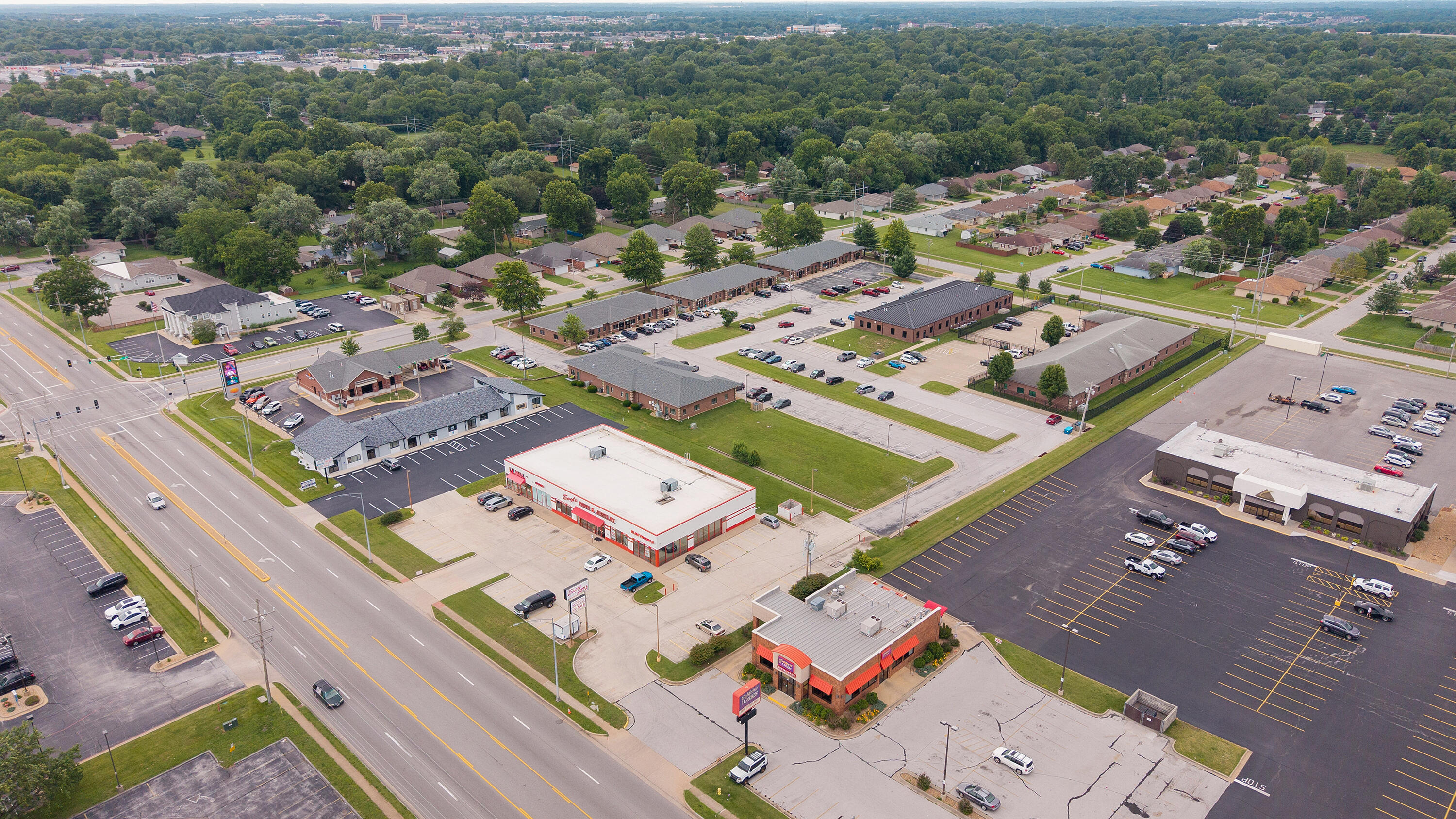 60326604 Property Photo 15