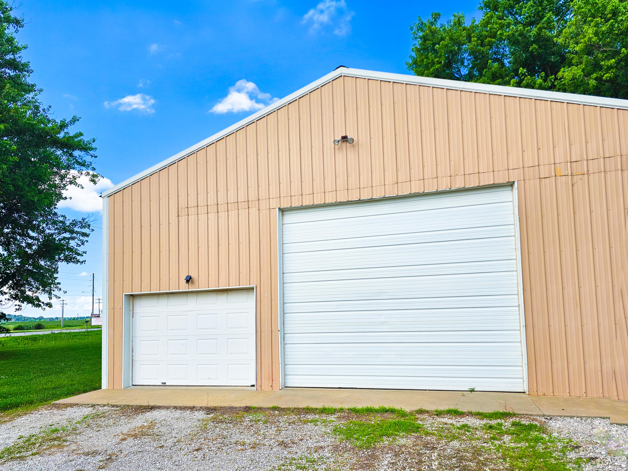 23876 State Highway 37 Property Photo 17