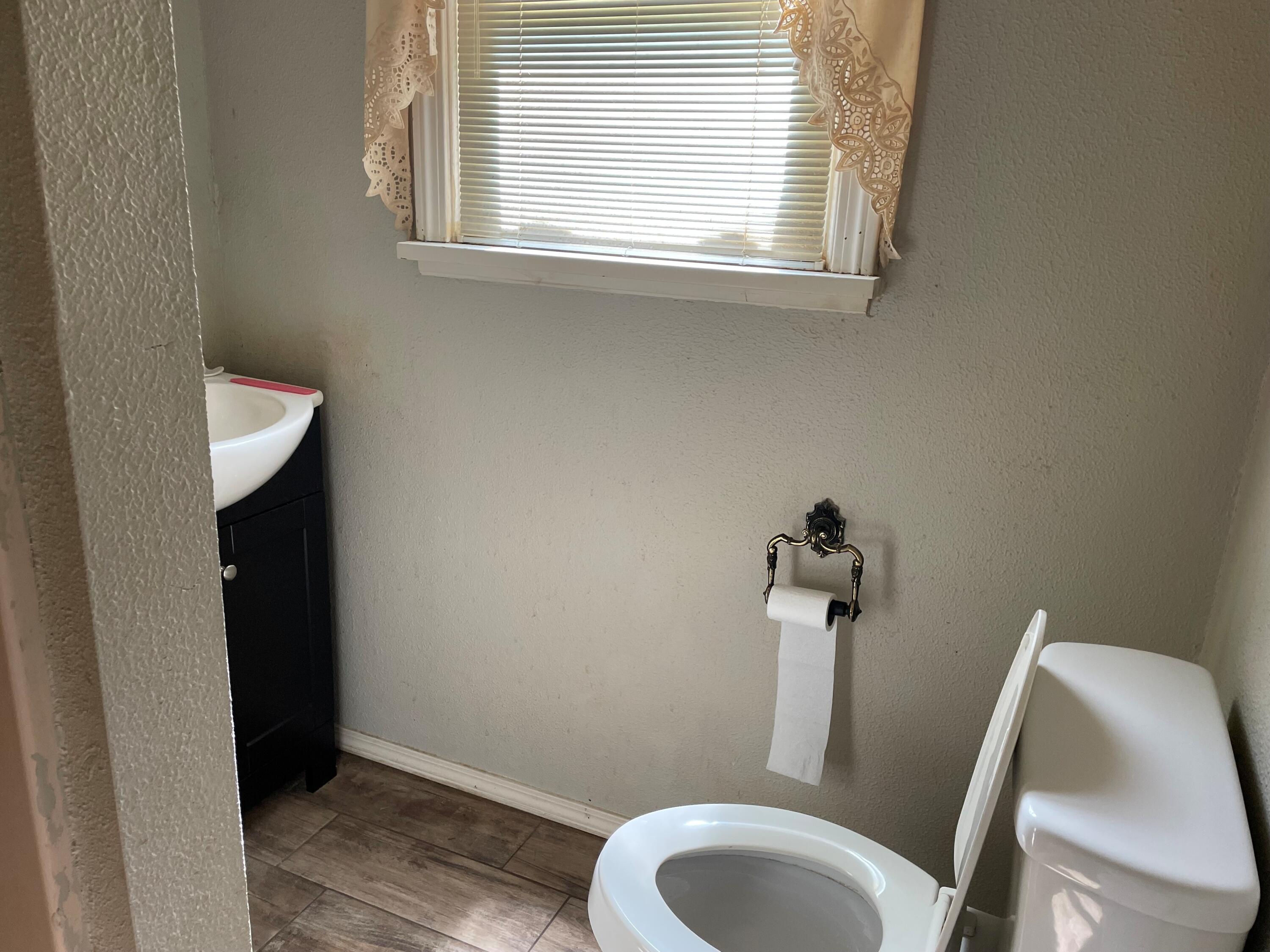 422 Freeman Road Property Photo 7