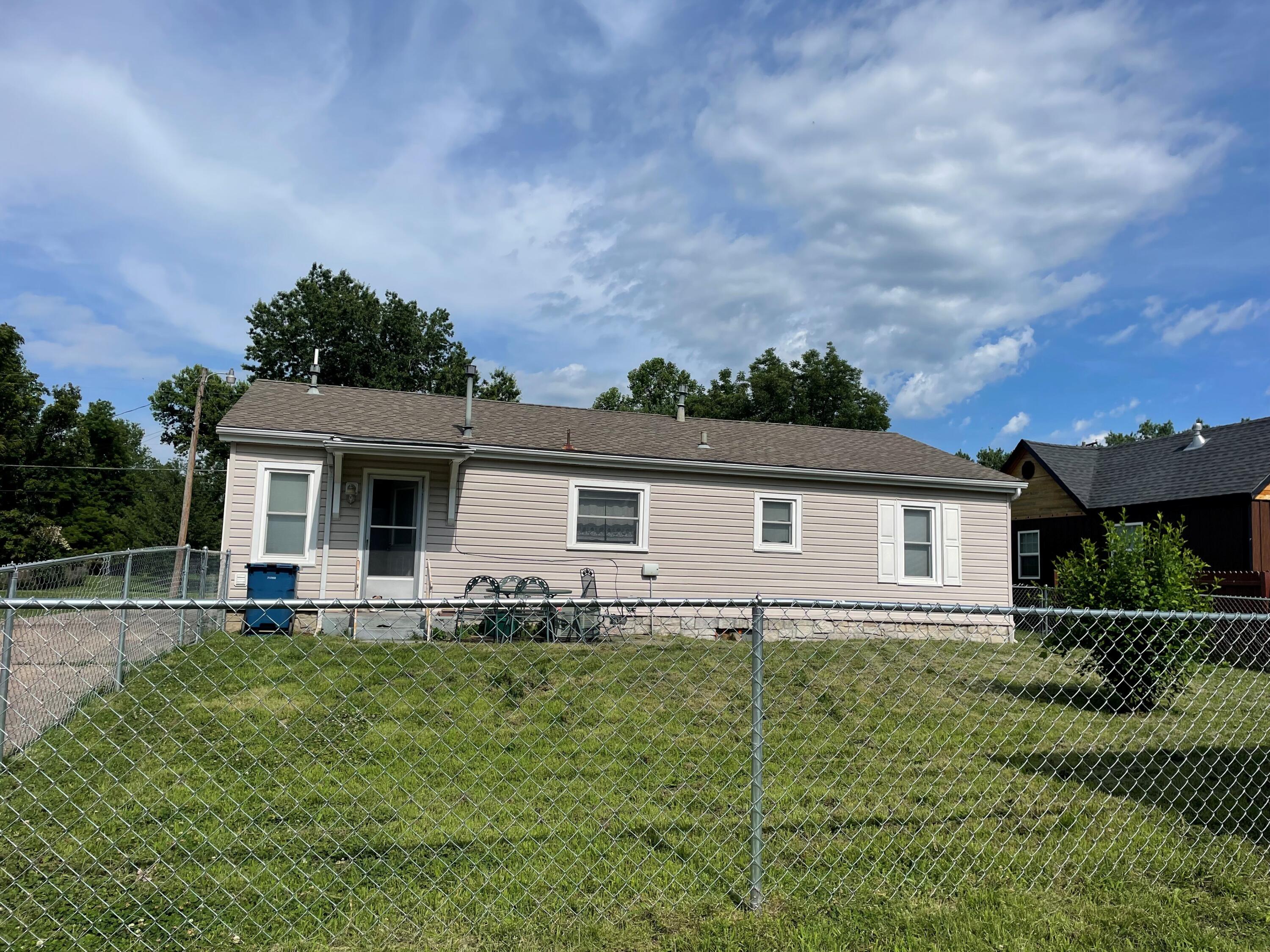422 Freeman Road Property Photo 10