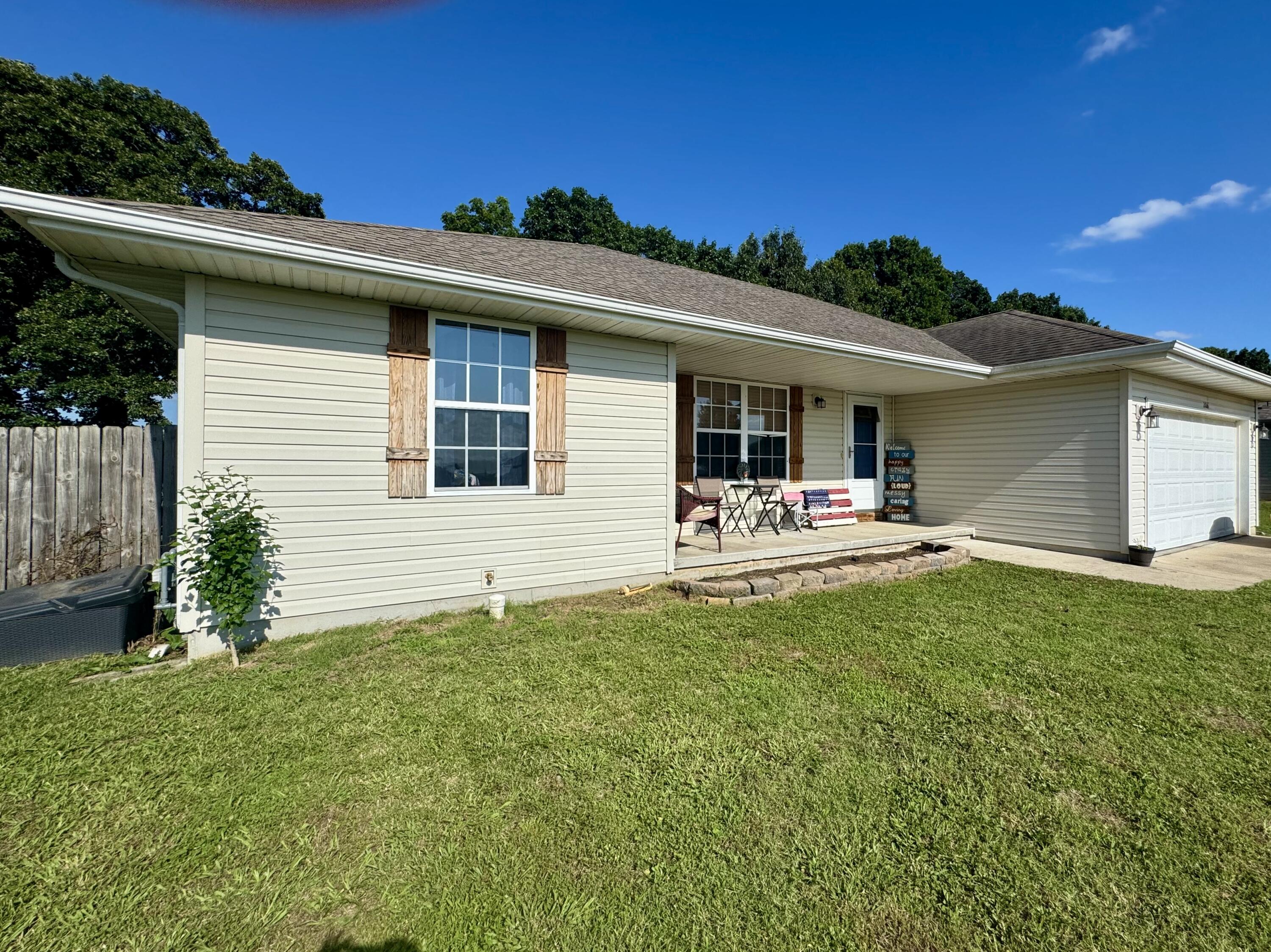 206 Spruce Avenue Property Photo 1