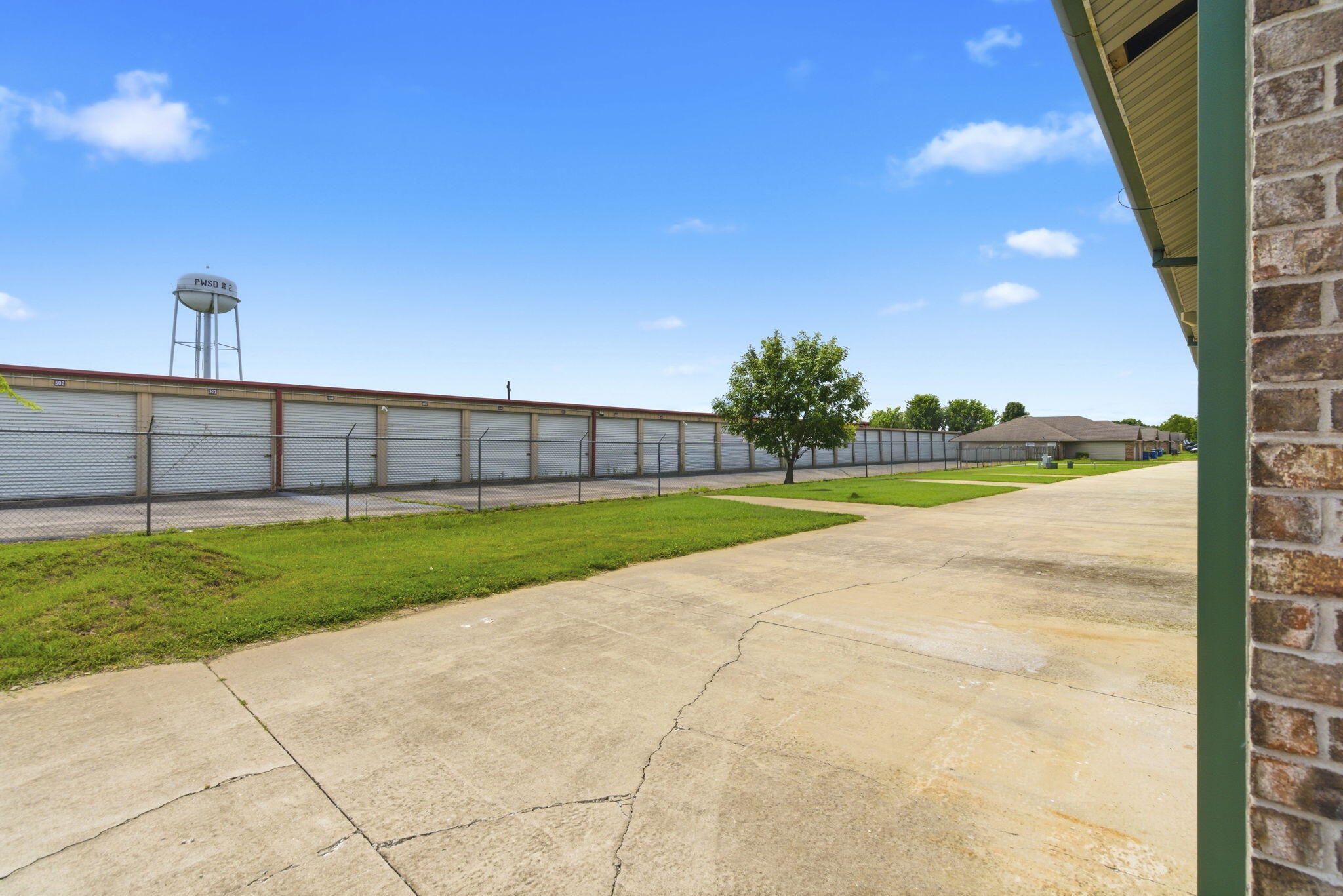 10726 East State Highway 76 Property Photo 6