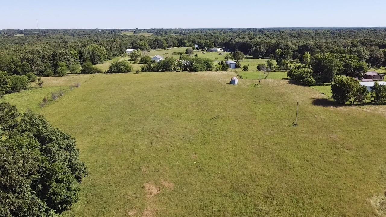 1130 Southeast 480p Road Property Photo 23