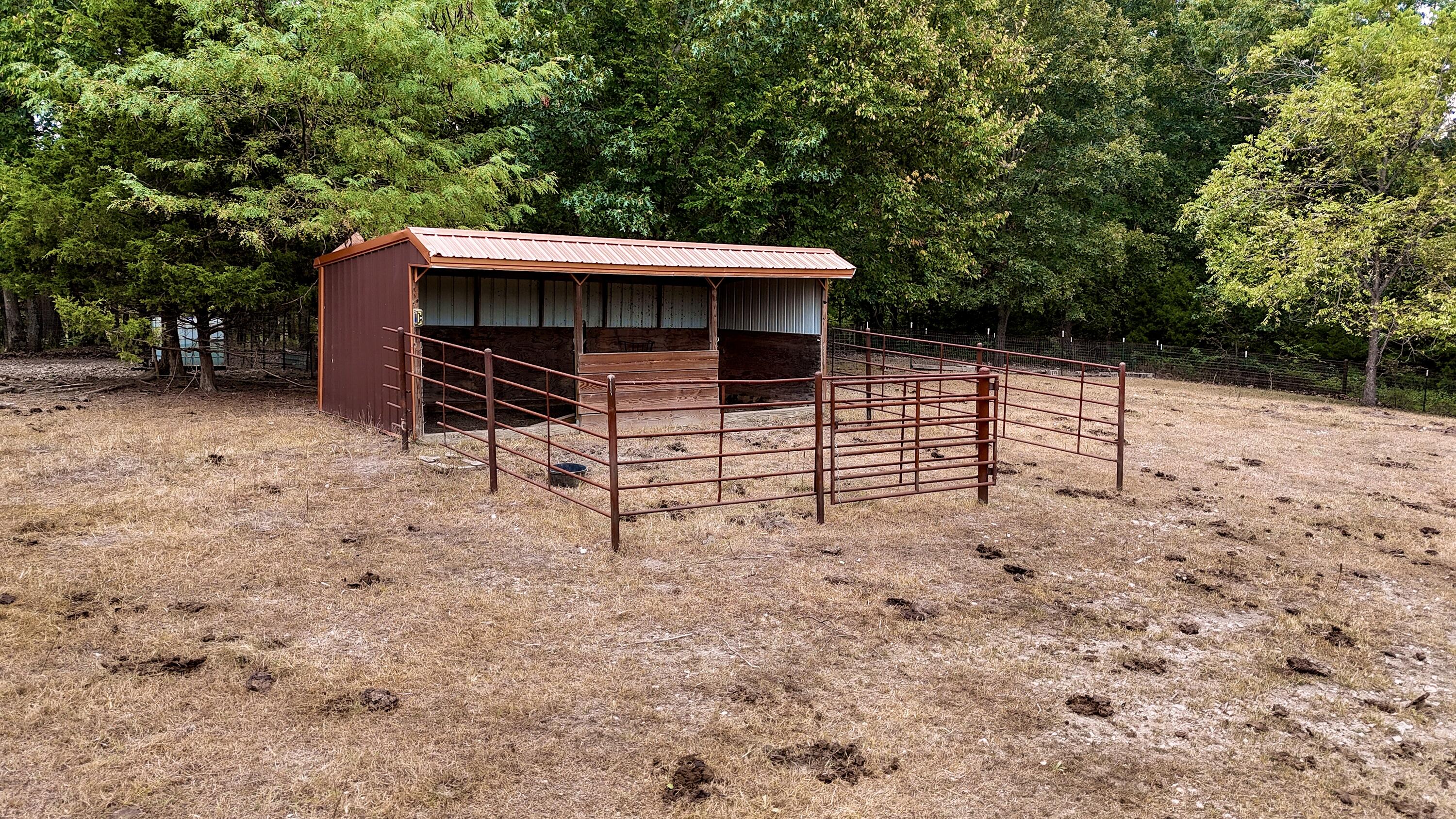 411/425 Lake Branch Road Property Photo 64