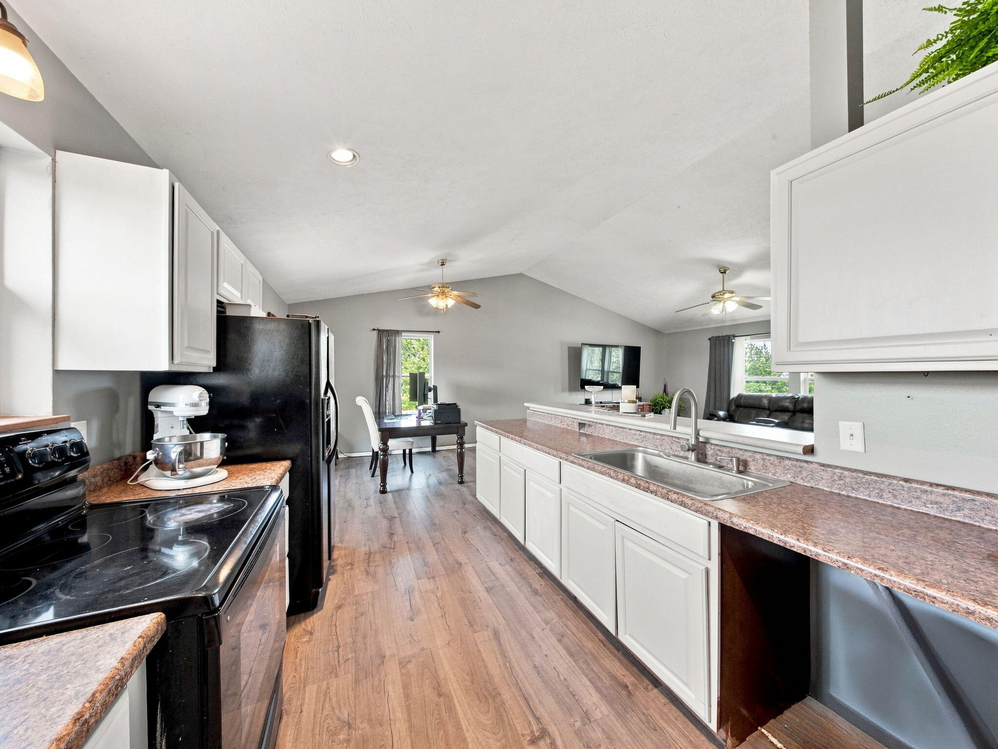 67 Broadview Drive Property Photo 13