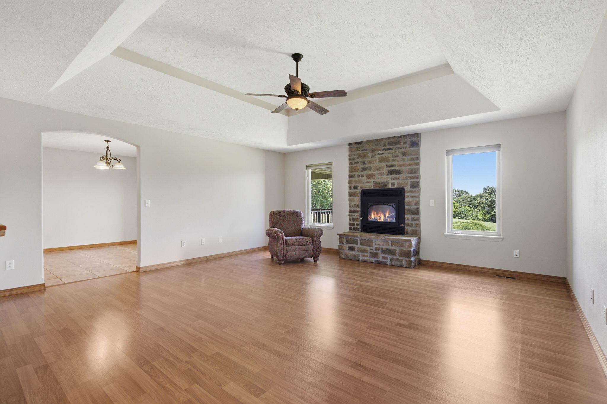 963 Walnut Shade Road Property Photo 15