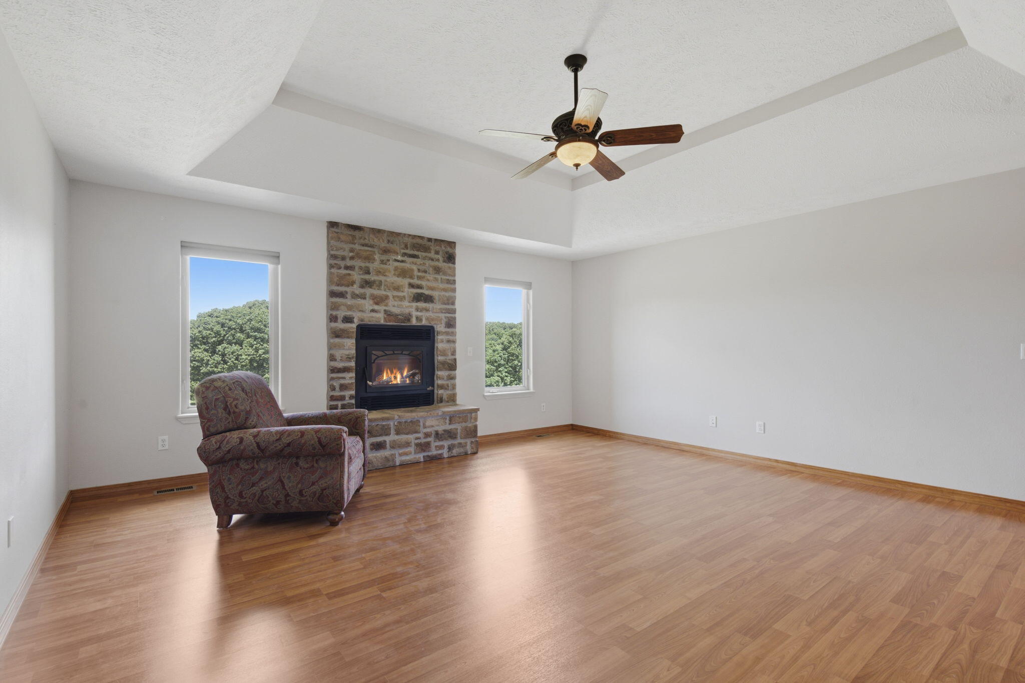963 Walnut Shade Road Property Photo 16