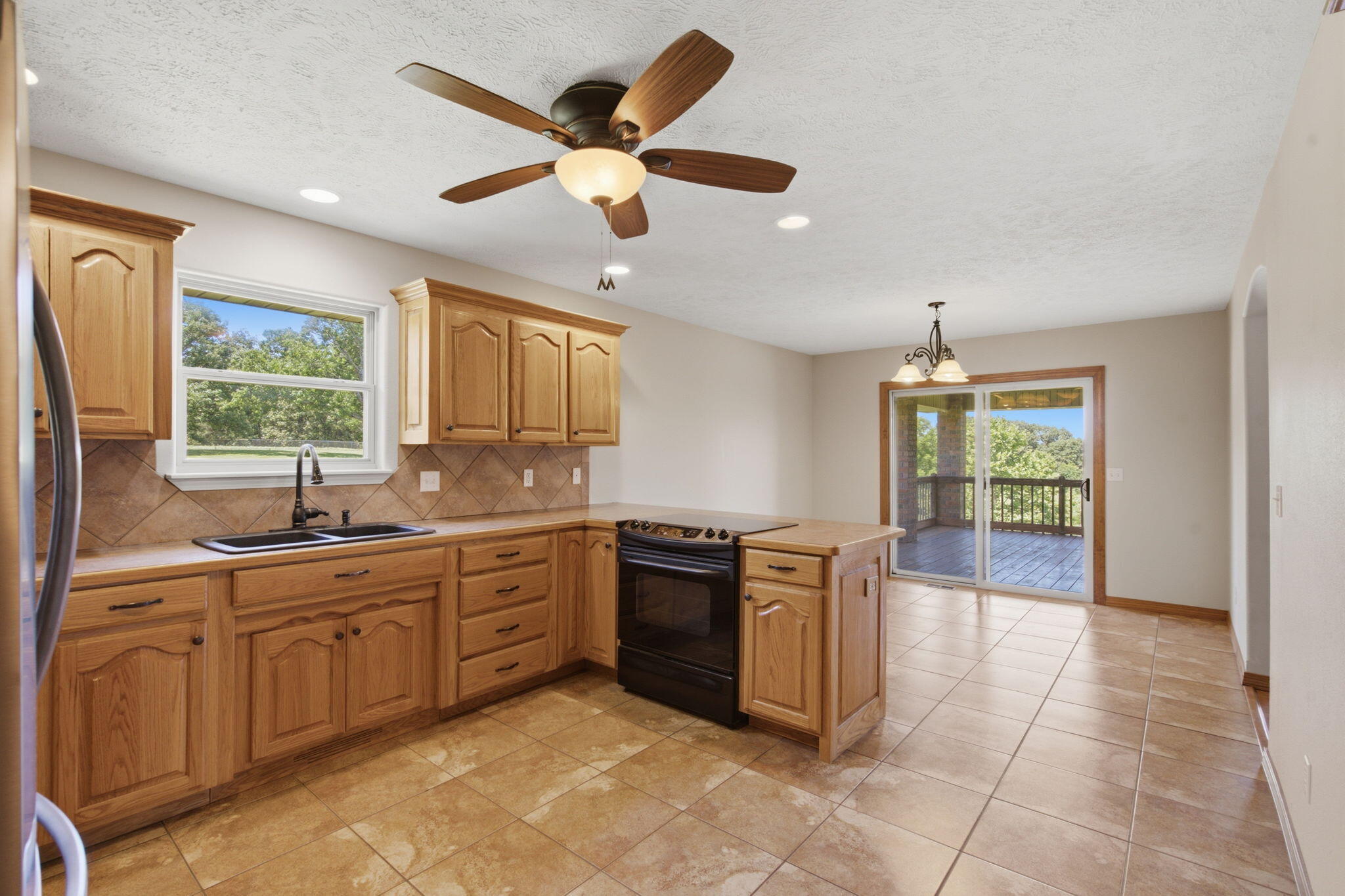 963 Walnut Shade Road Property Photo 22