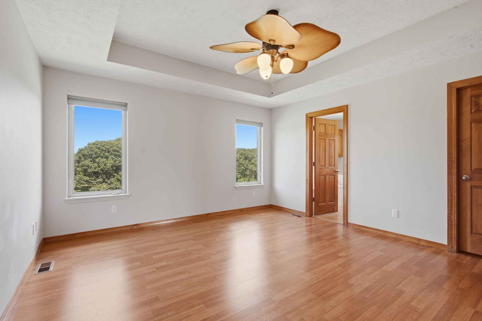 963 Walnut Shade Road Property Photo 28