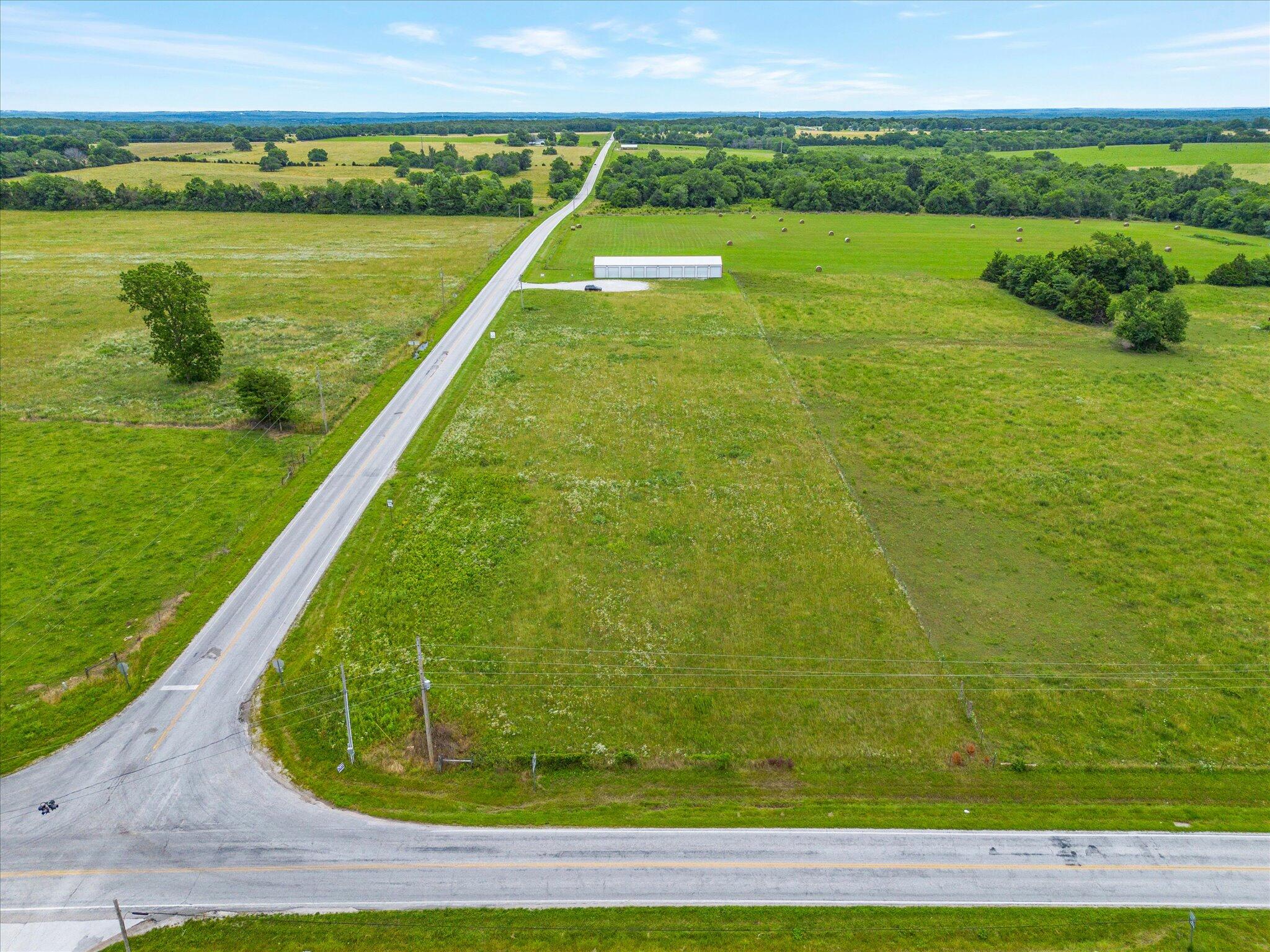 18628 State Highway 254 Property Photo 8