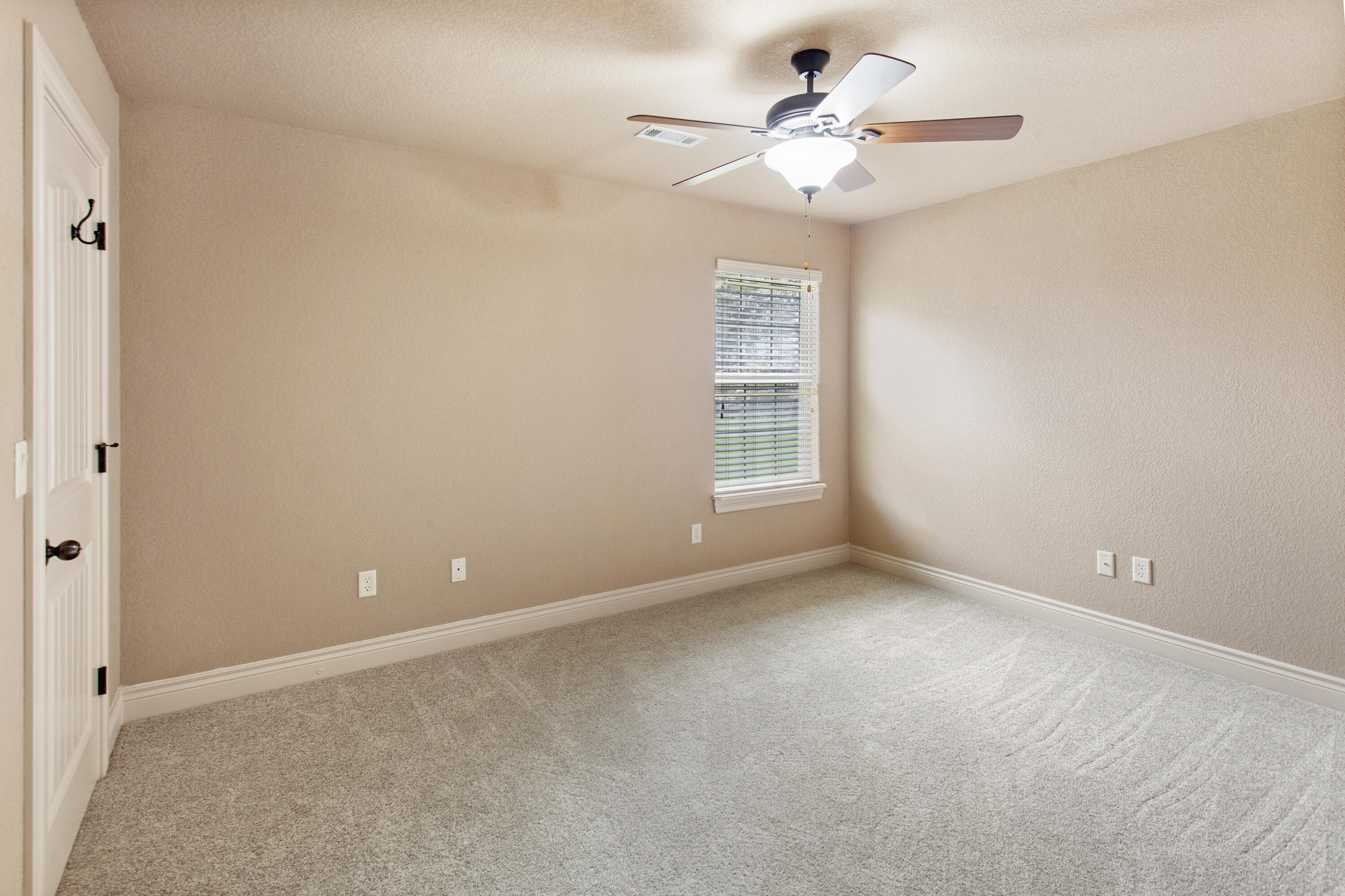 138 Stoney Pointe Drive Property Photo 54