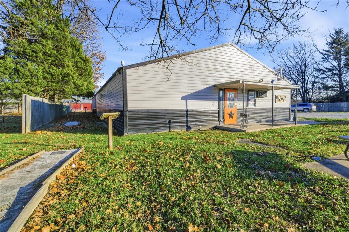 22889 Mo-64 Property Photo 5