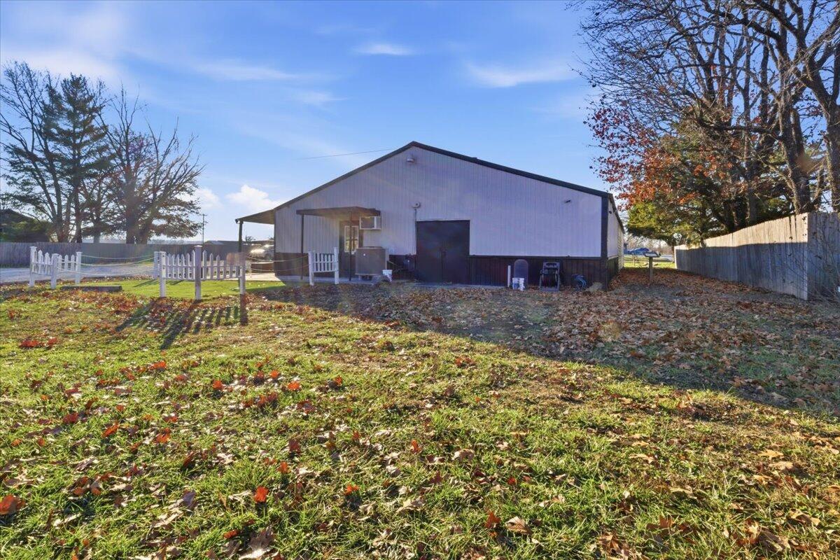 22889 Mo-64 Property Photo 22