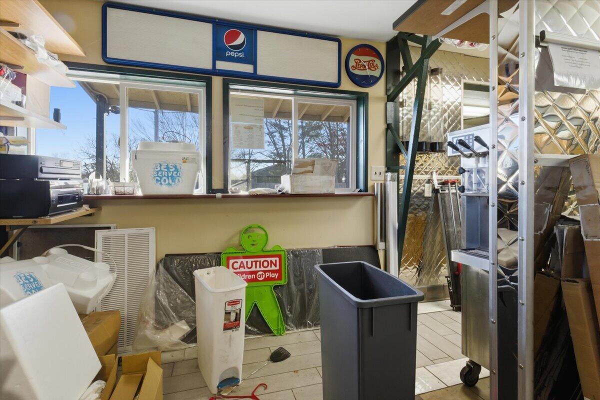 22889 Mo-64 Property Photo 52