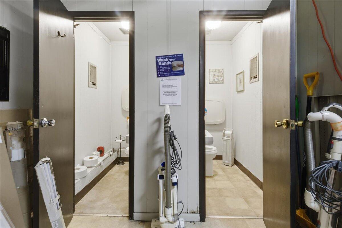 22889 Mo-64 Property Photo 60
