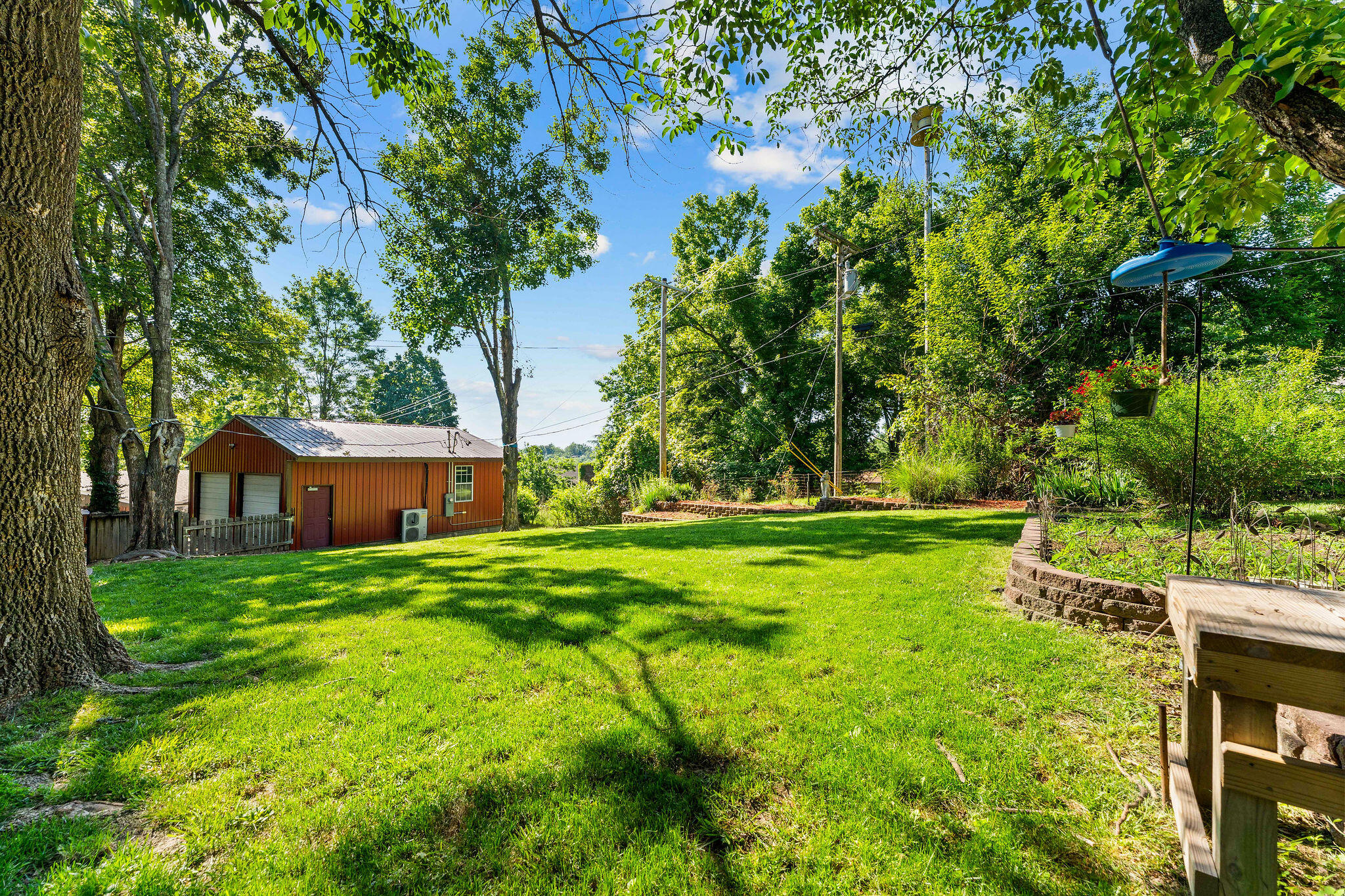 910 Valley View Drive Property Photo 16