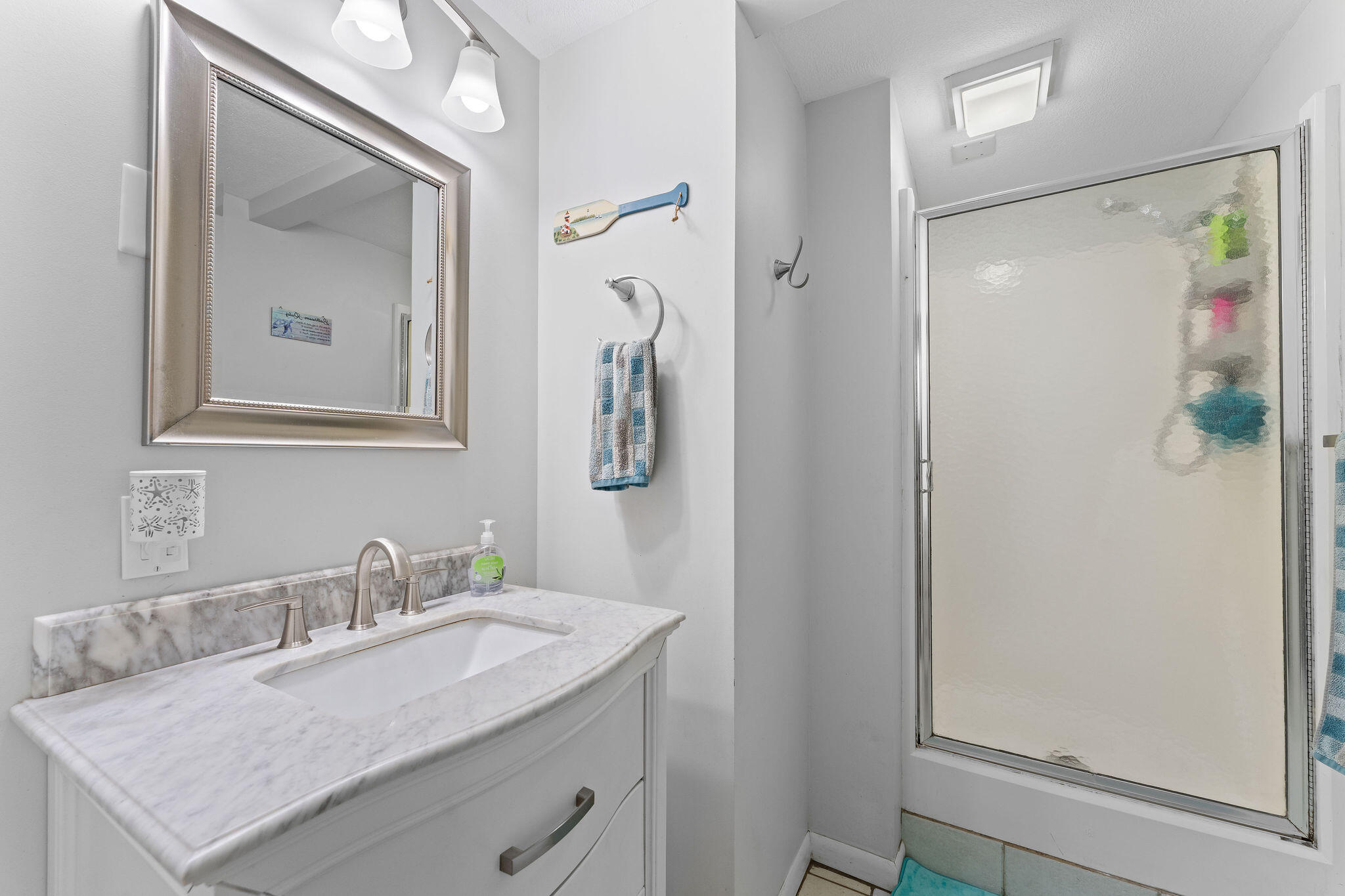 910 Valley View Drive Property Photo 31