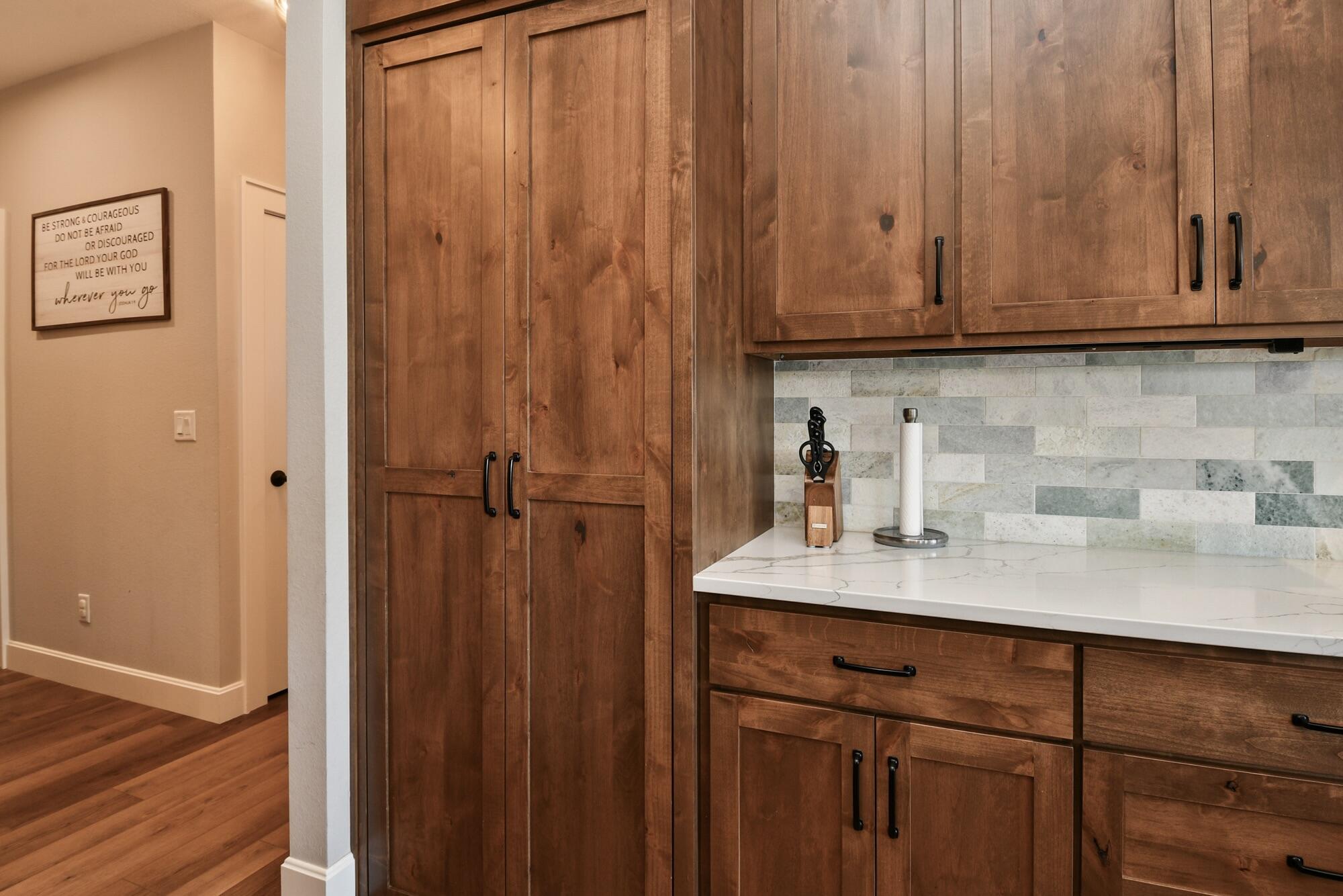 358 Thornbrooke Drive Property Photo 18