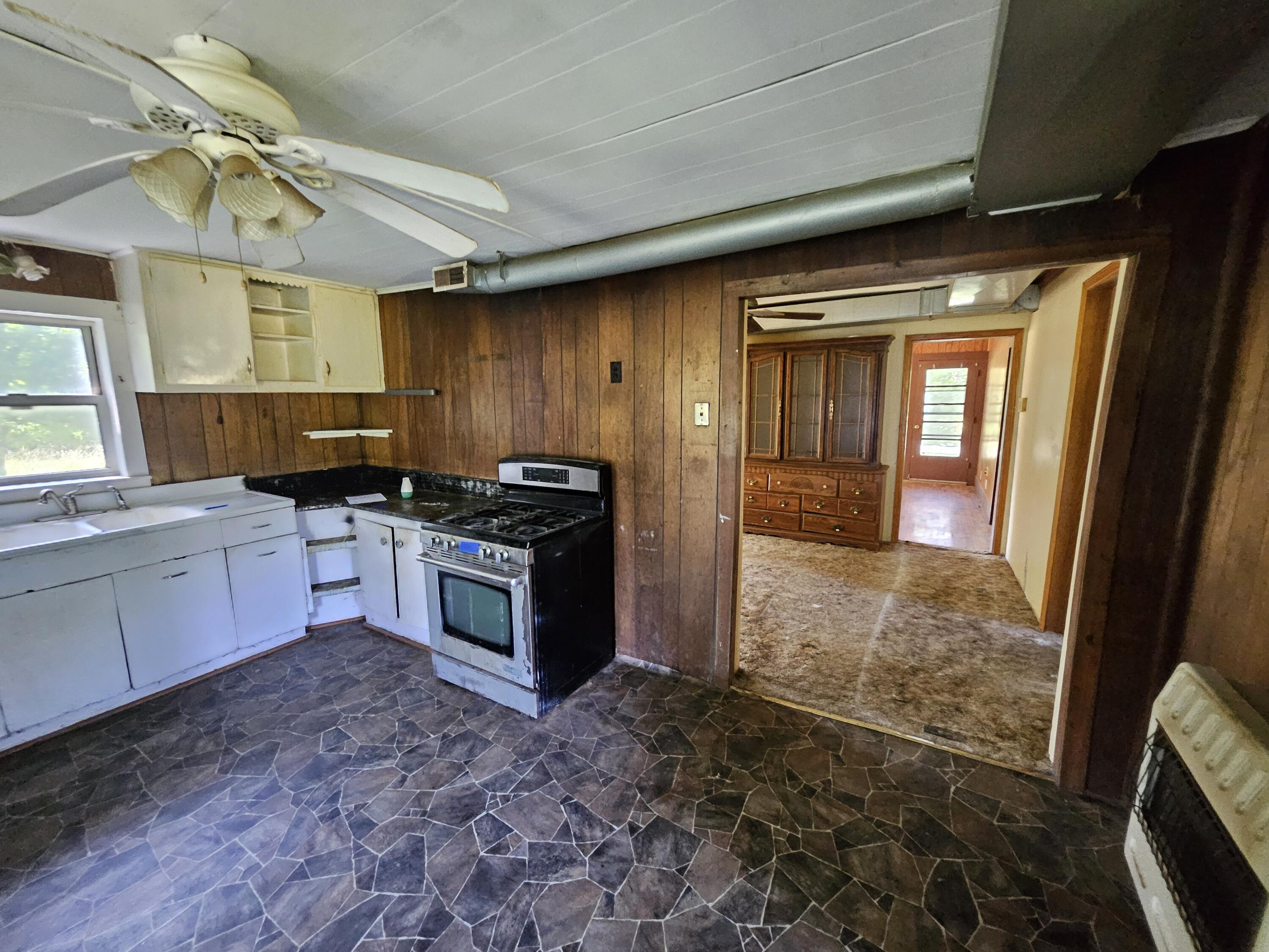 60326726 Property Photo 4