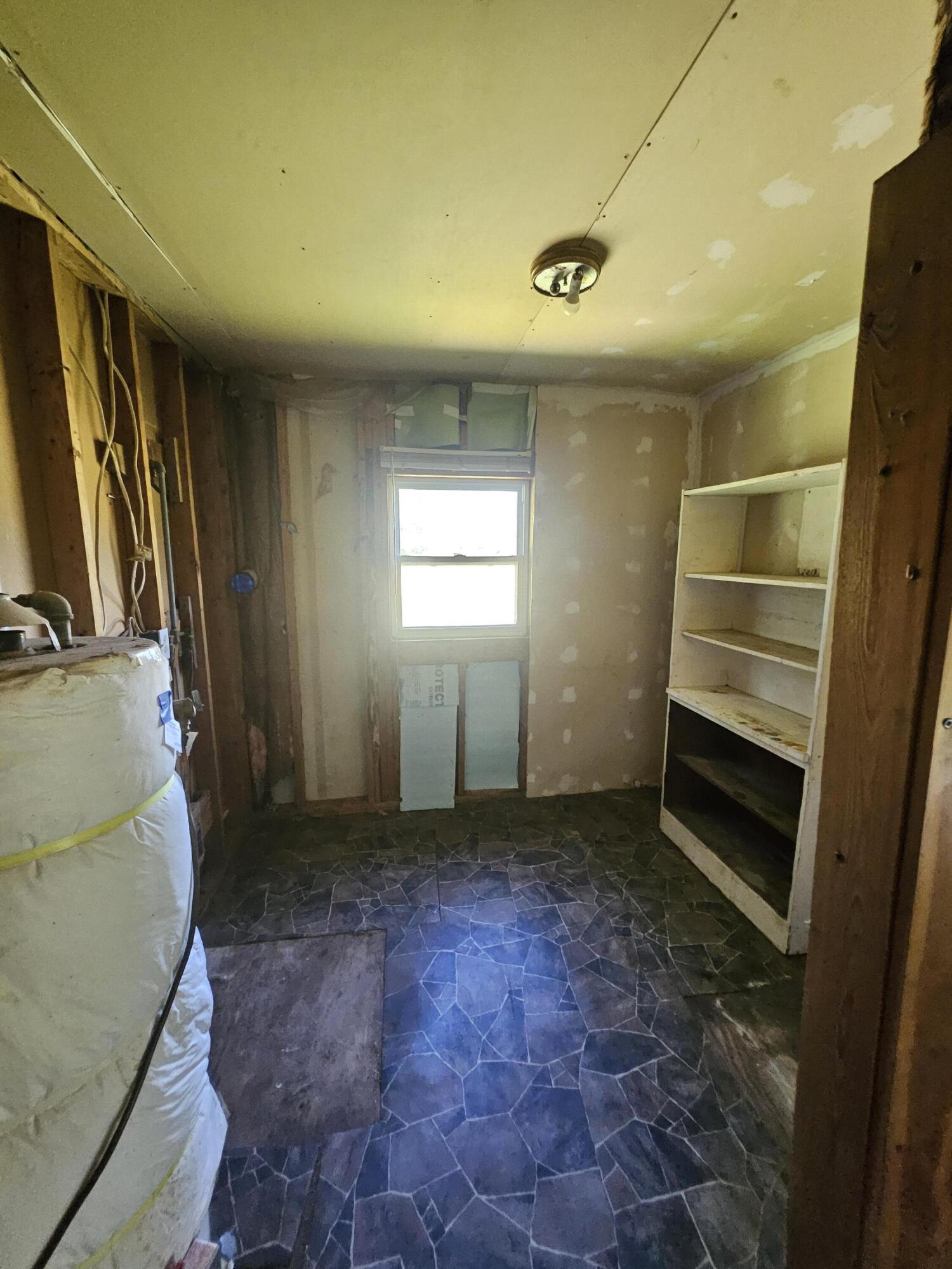 60326726 Property Photo 6