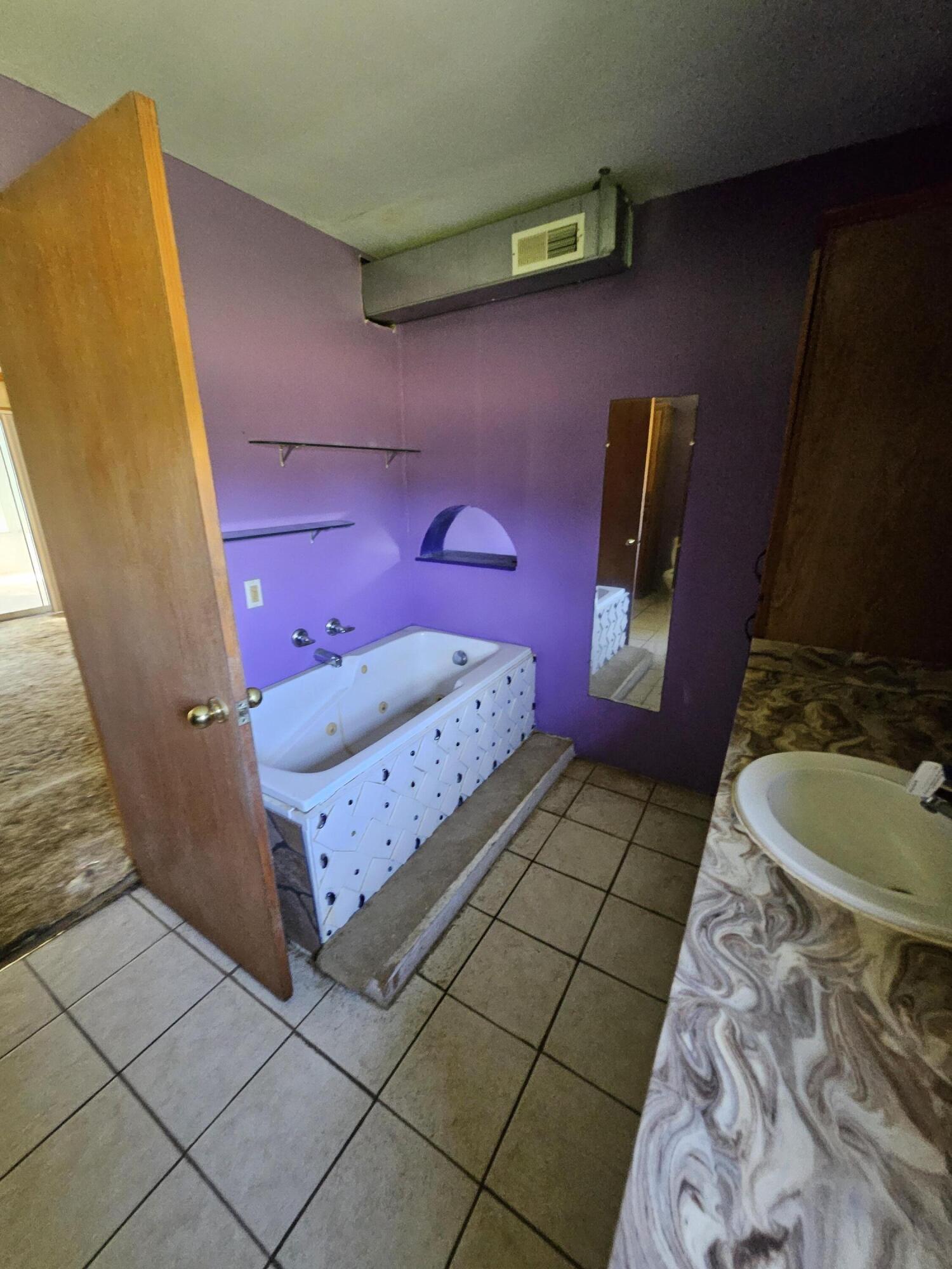 60326726 Property Photo 11