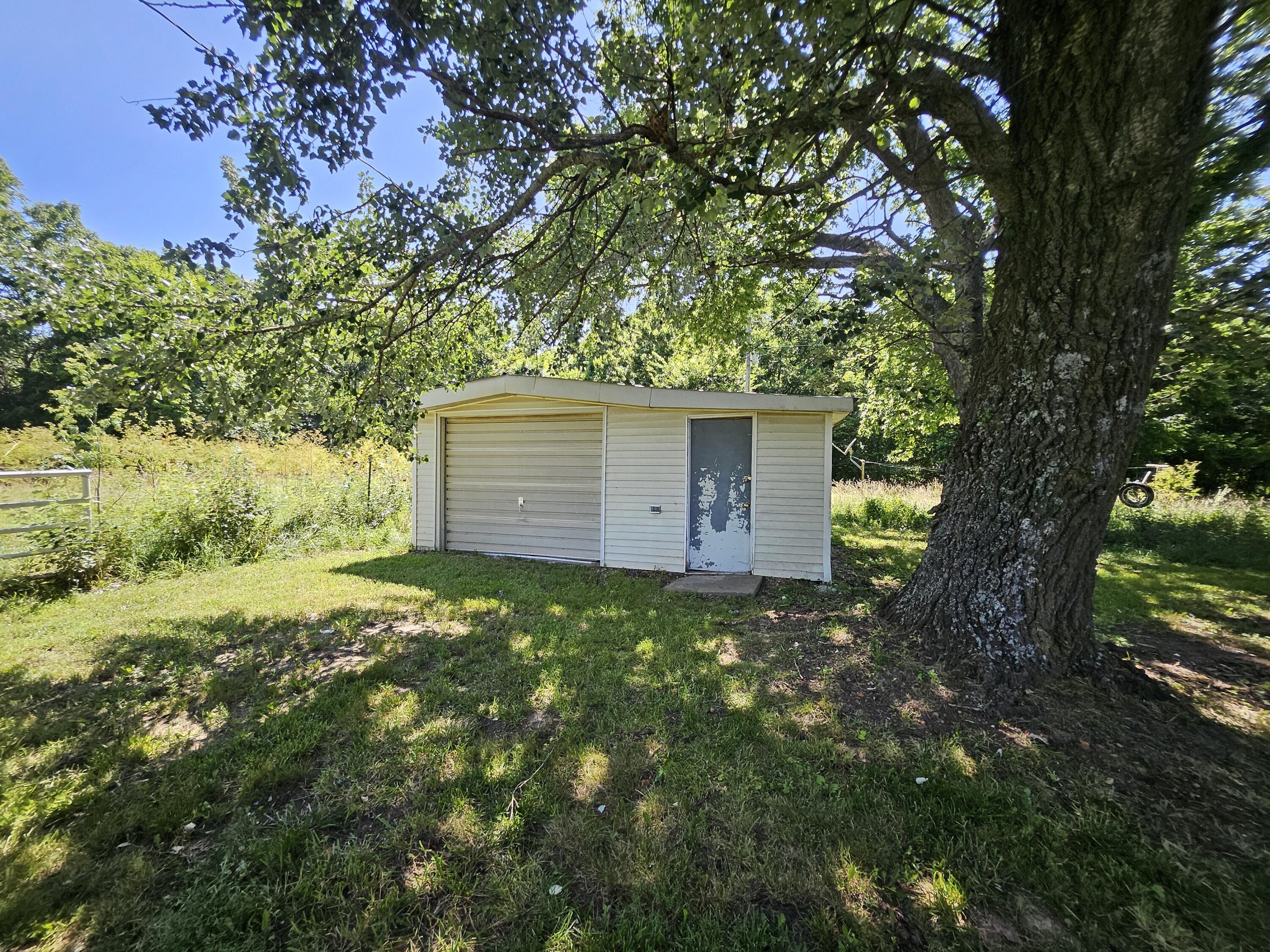 60326726 Property Photo 20
