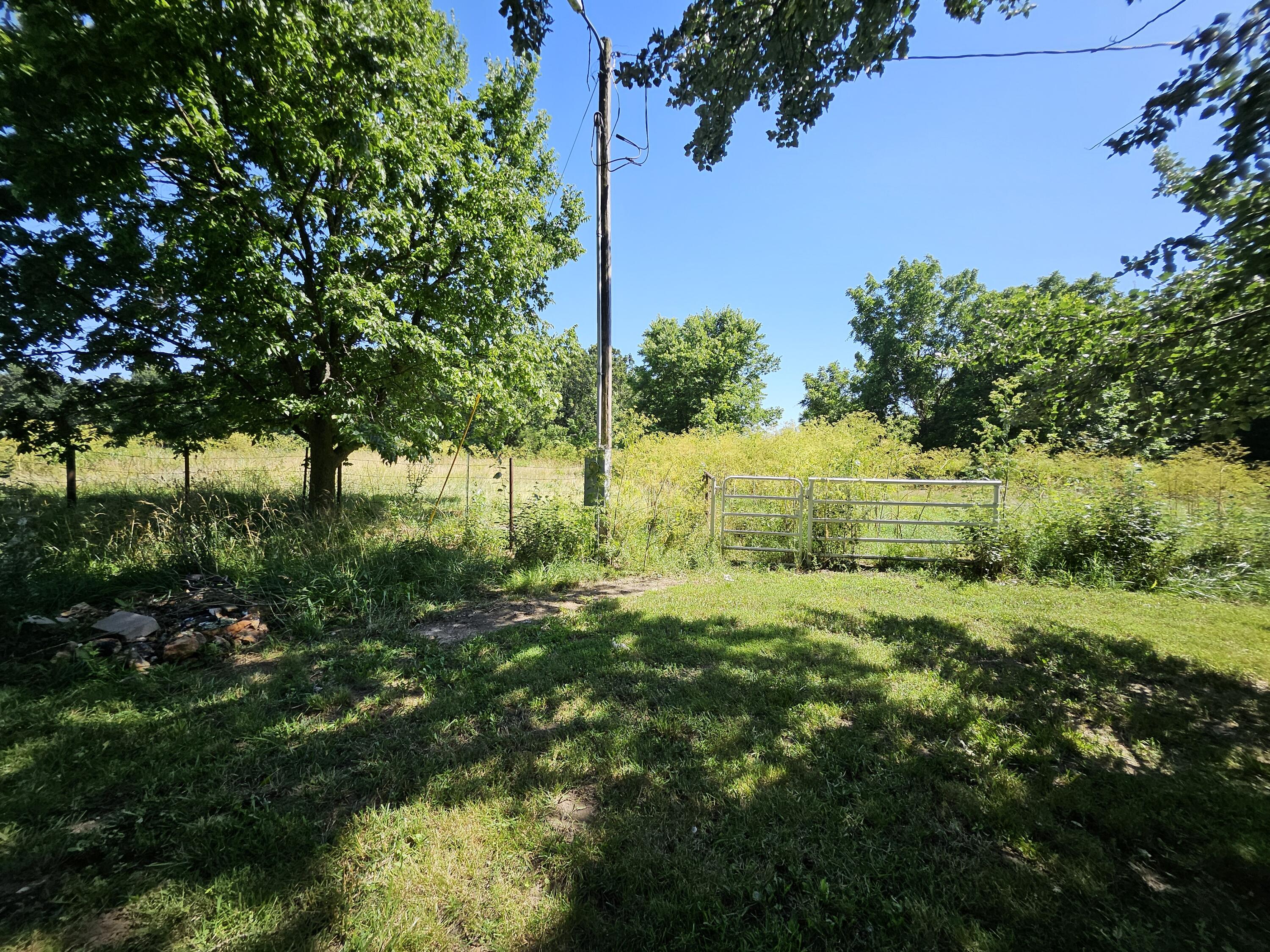 60326726 Property Photo 21