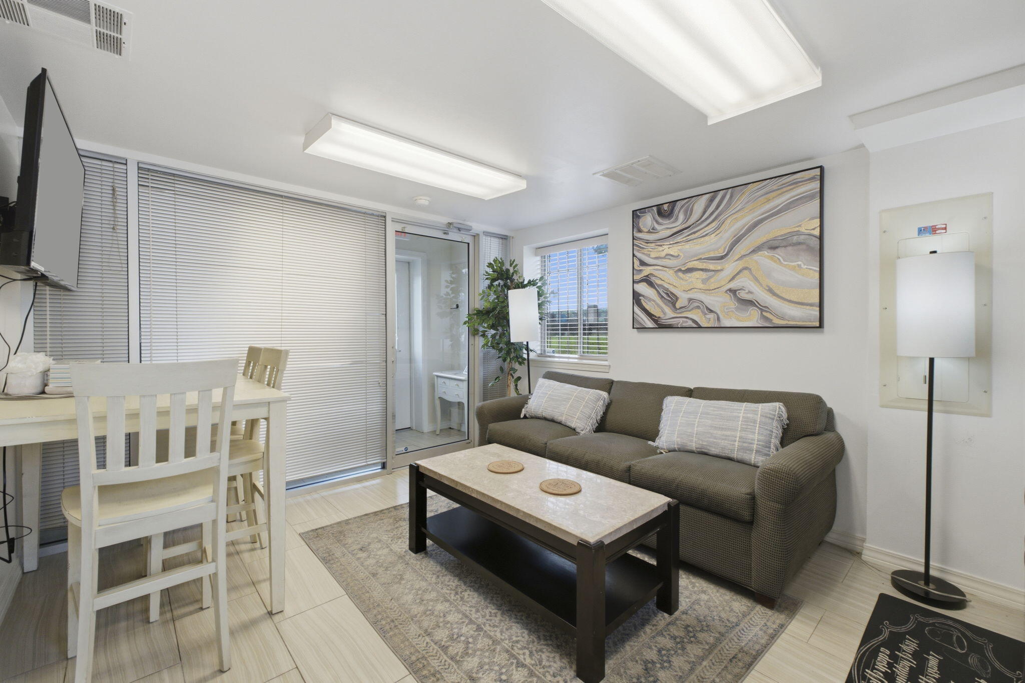 60326746 Property Photo 25