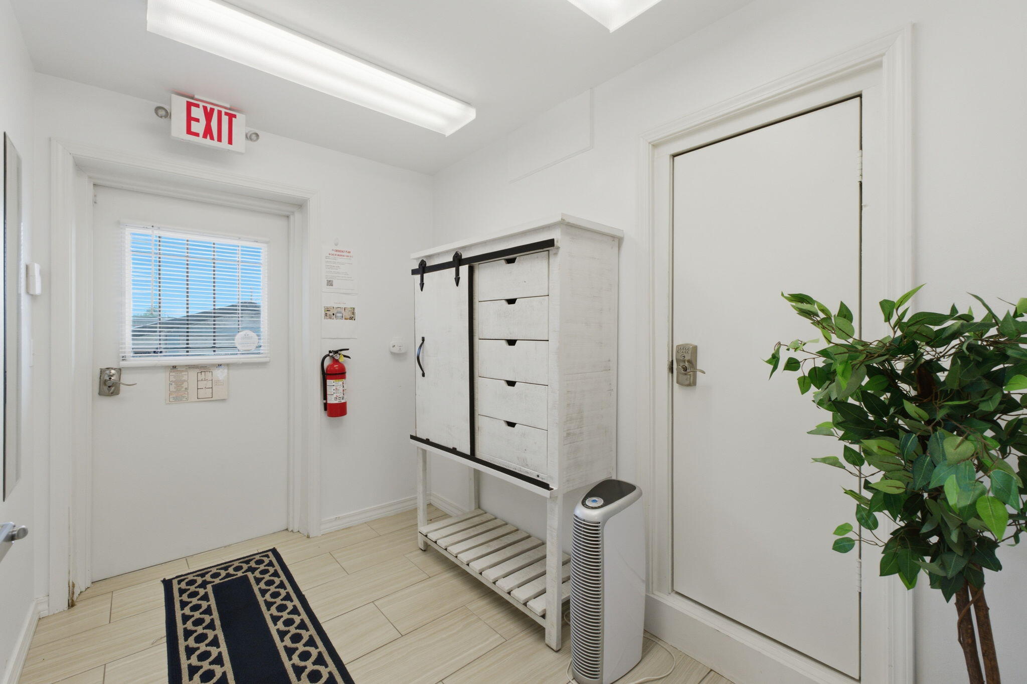 60326746 Property Photo 31