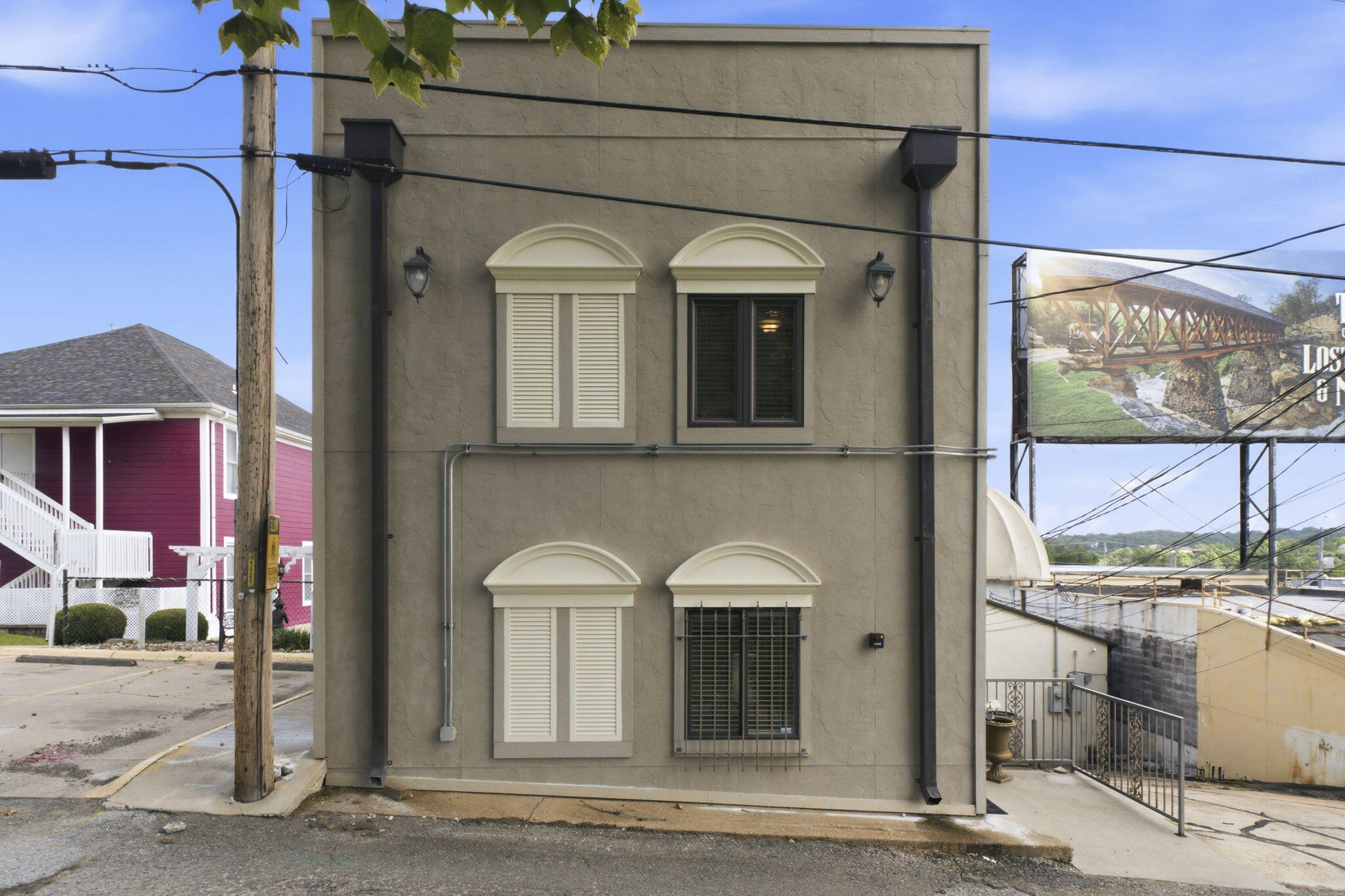 60326746 Property Photo 39