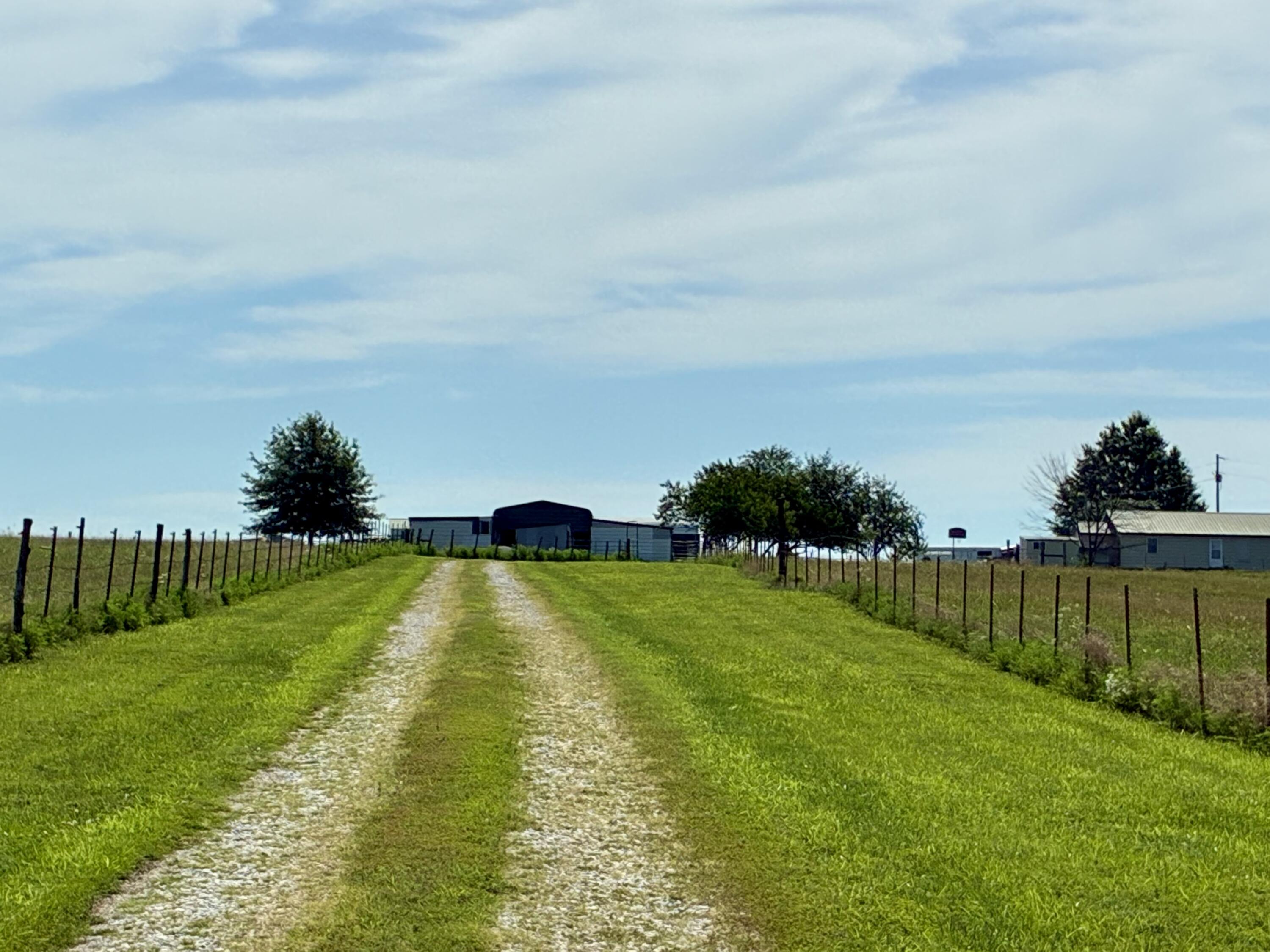22665 State Hwy 83 Property Photo 2