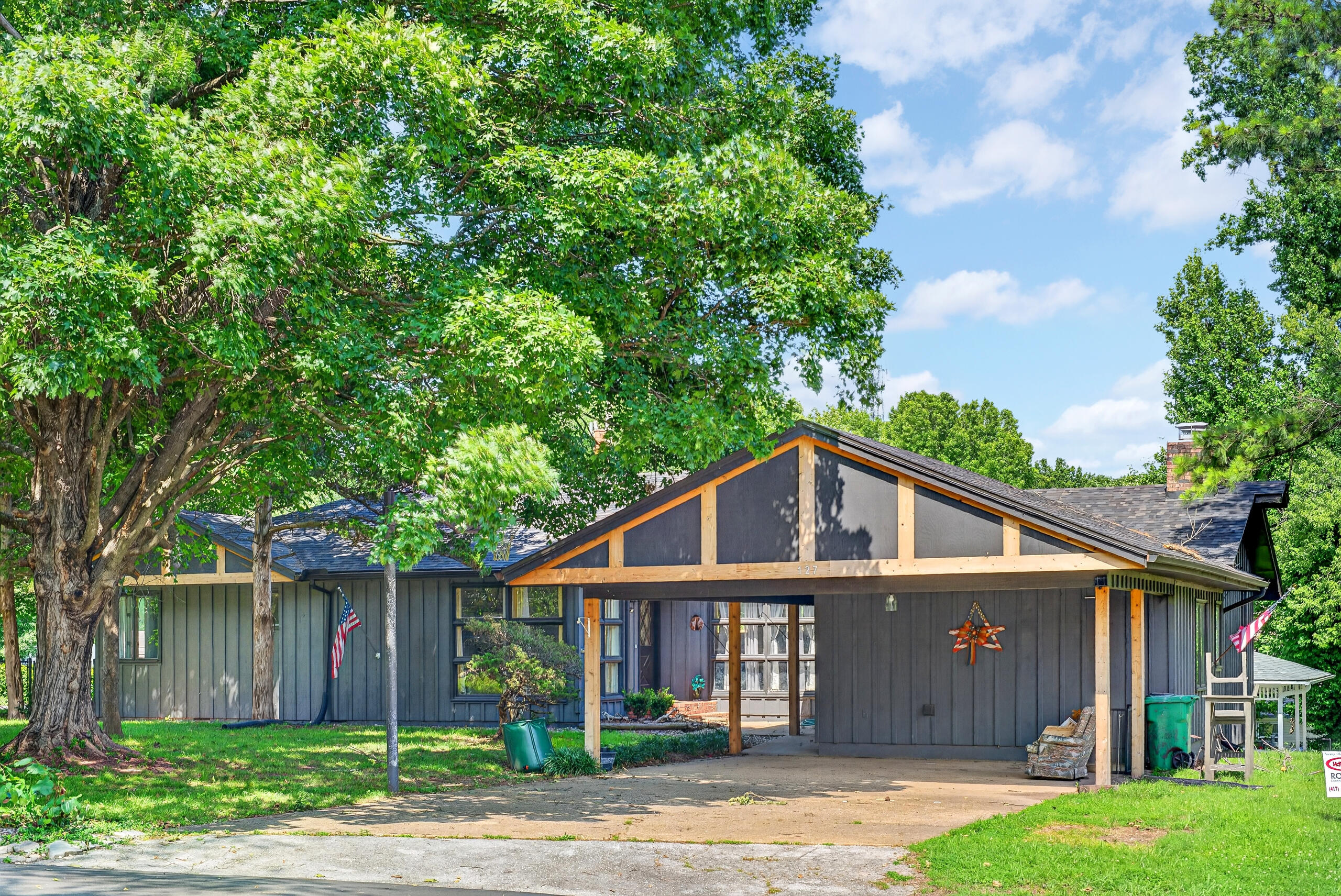 127 Sunset Heights Road Property Photo 4