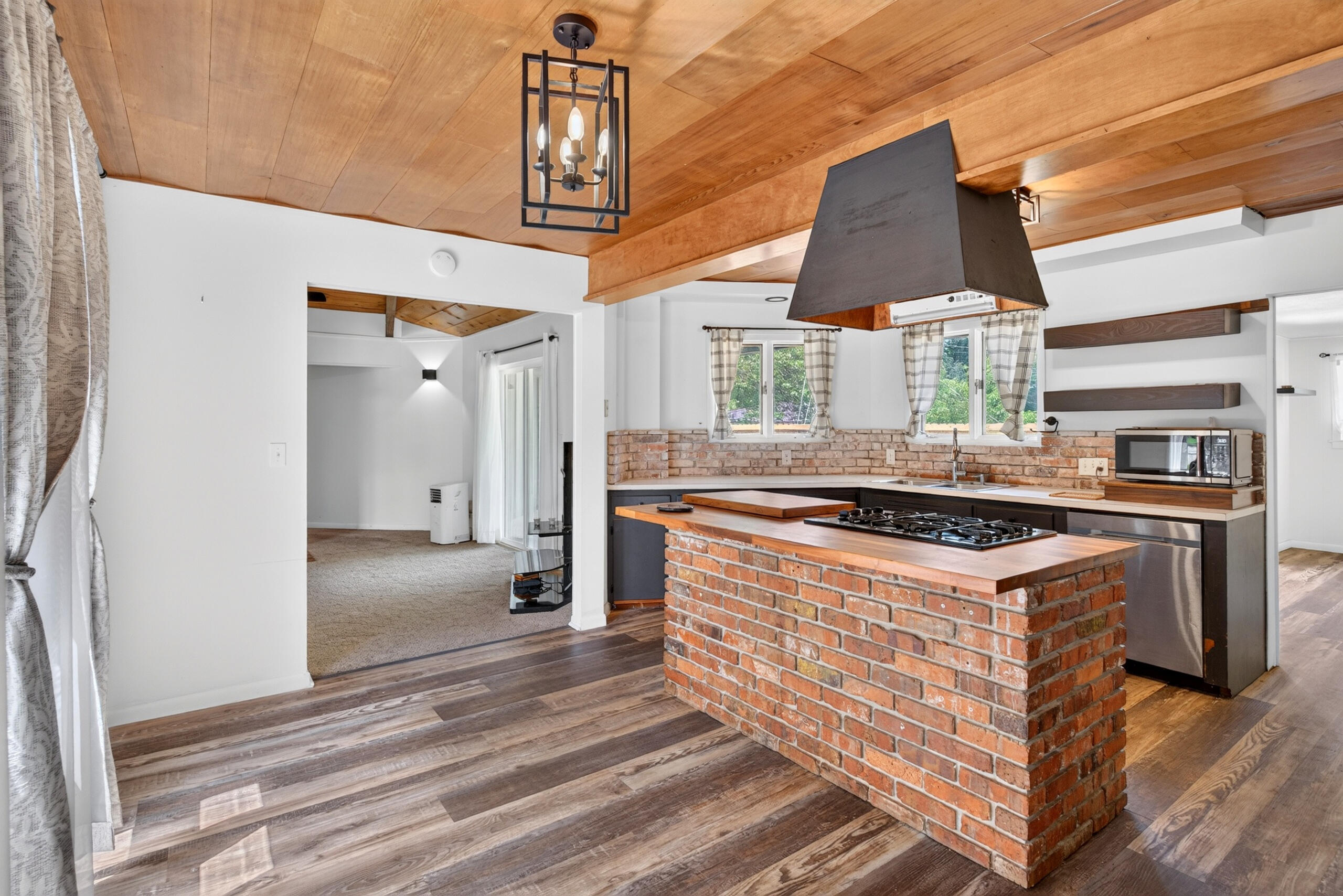 127 Sunset Heights Road Property Photo 11