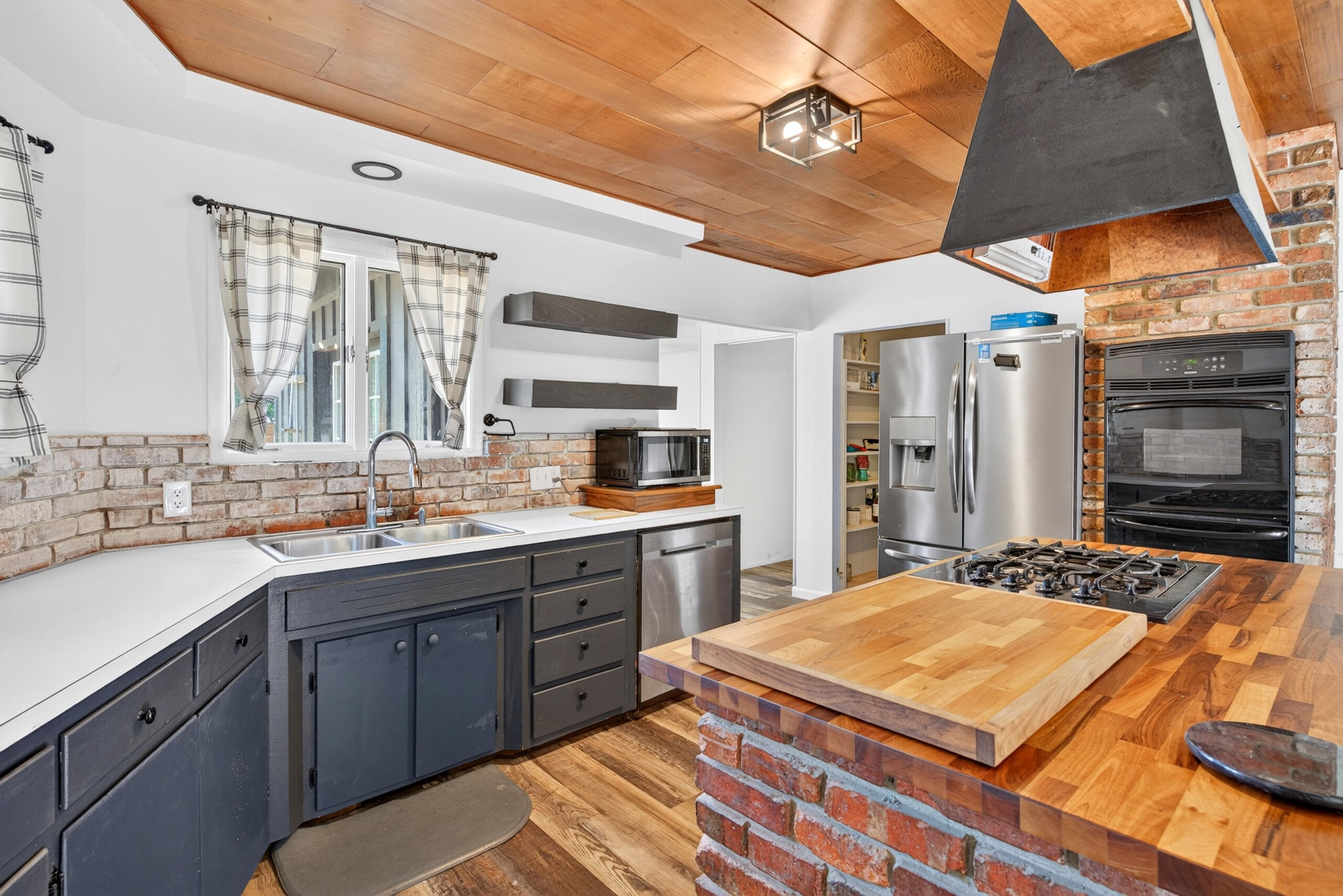 127 Sunset Heights Road Property Photo 13