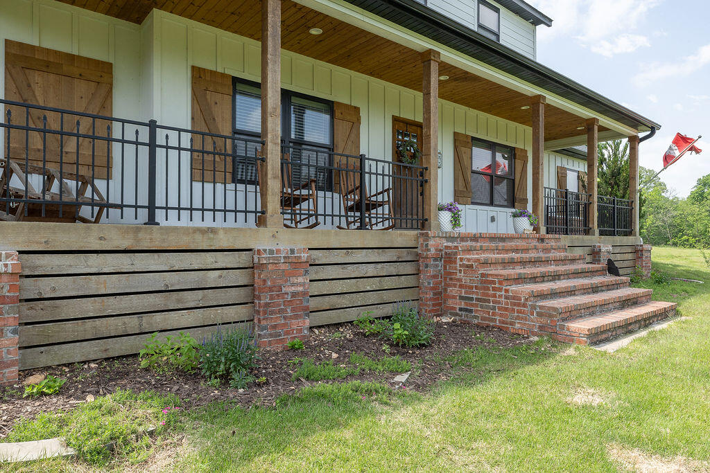 1860 Upper Mill Creek Road Property Photo 5