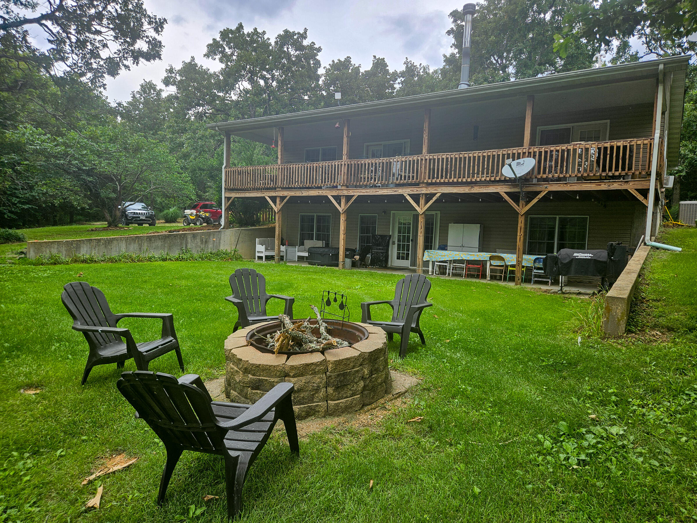 5554 County Road 3380 Property Photo 3