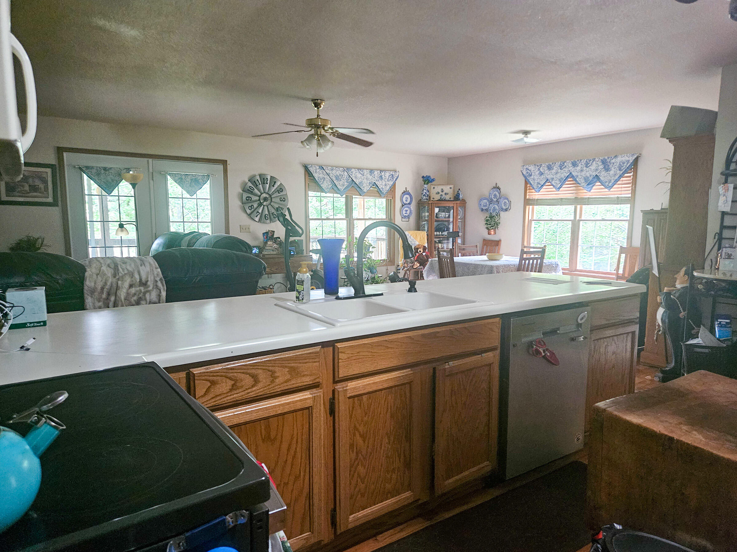 5554 County Road 3380 Property Photo 16